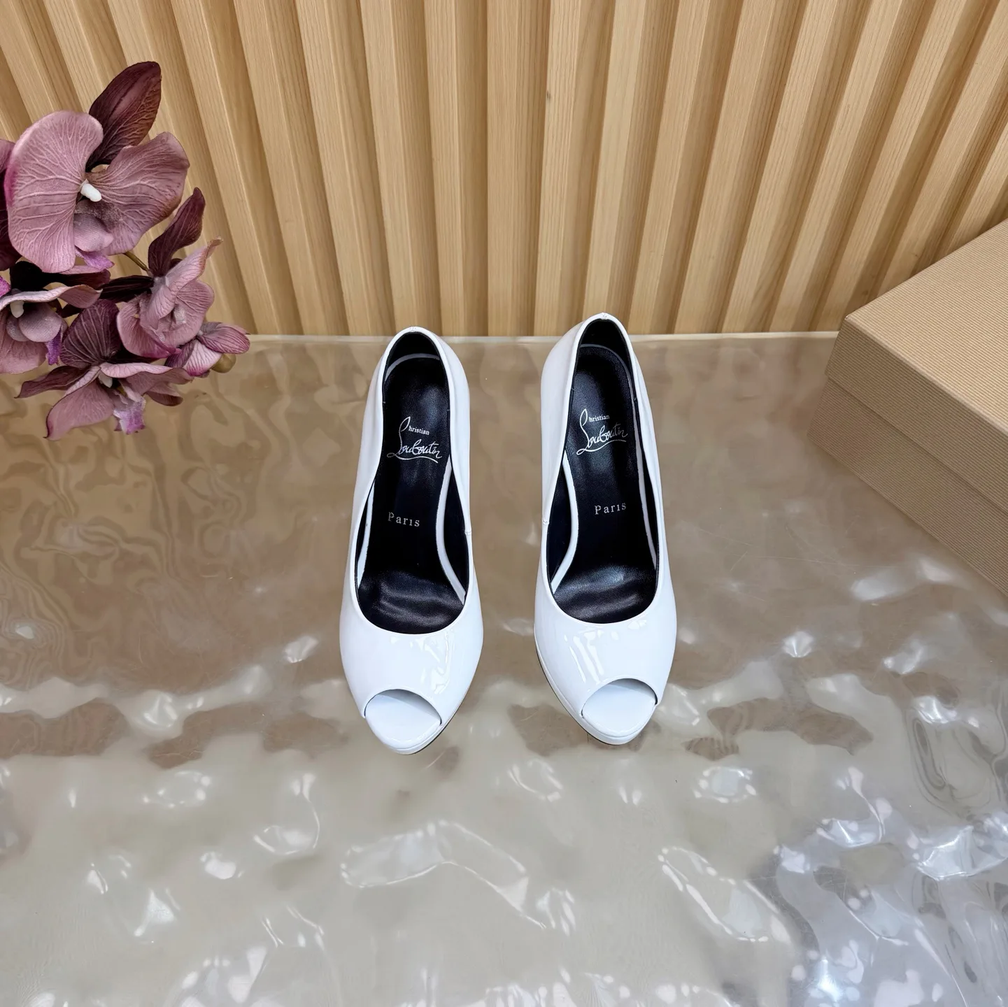 Туфли Женские Christian Louboutin 9707816