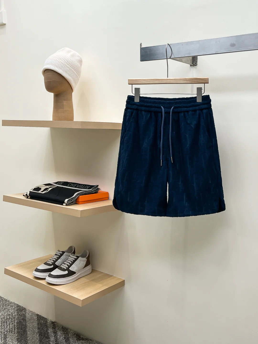 Шорты Женские Christian Dior 11415710