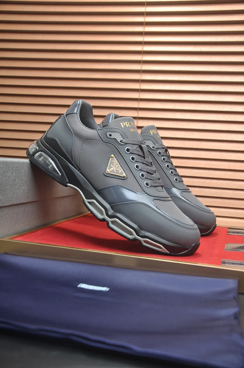 Кроссовки Мужские Prada 9848108