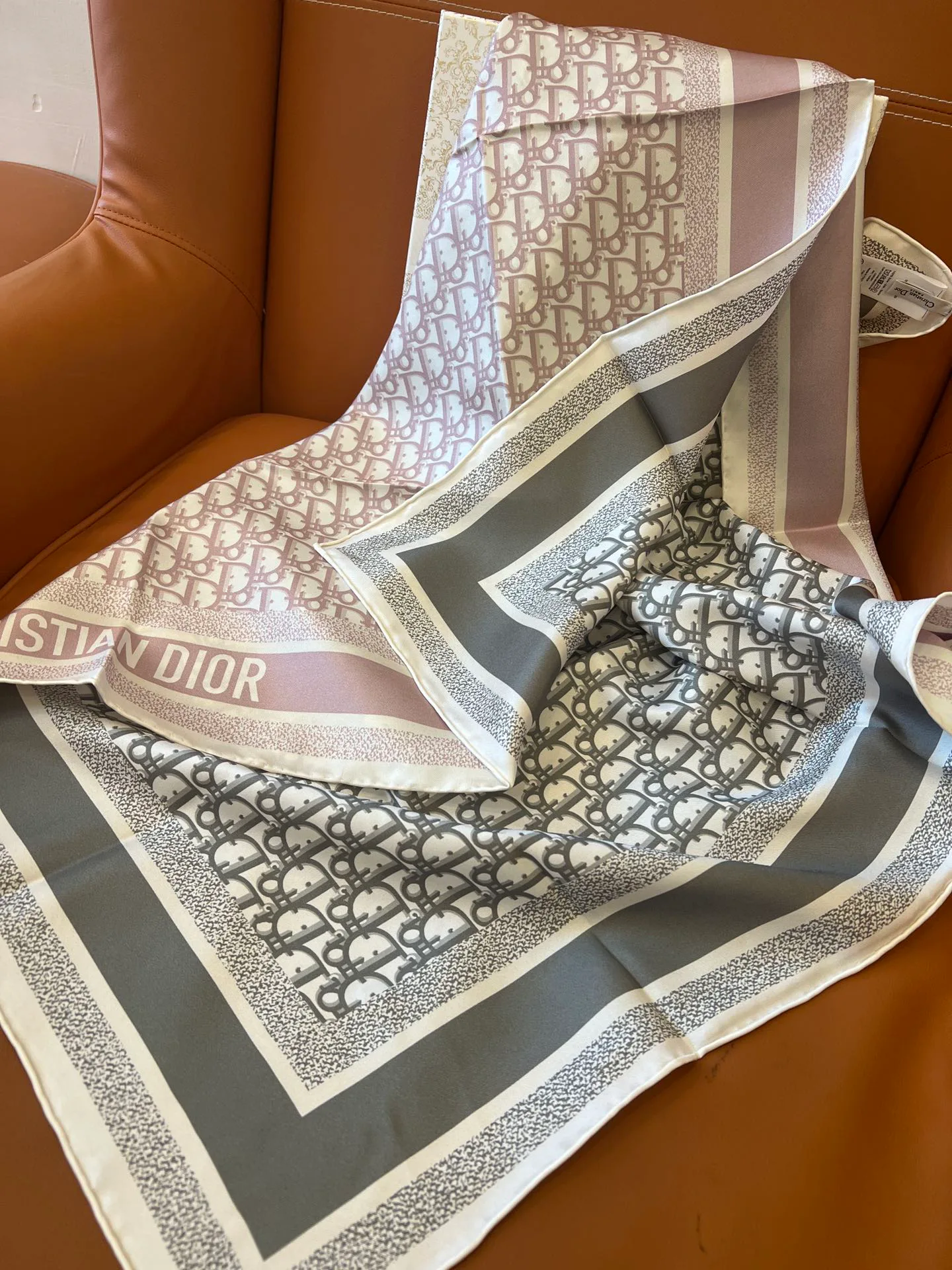 Платки Christian Dior 11852831