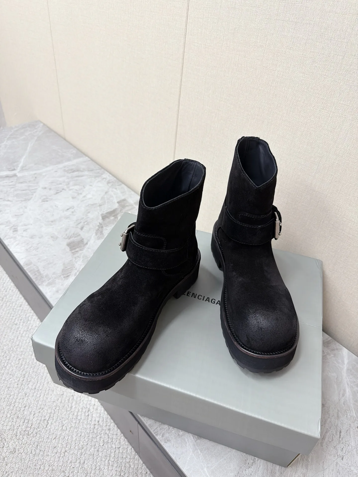 Ботинки Женские Balenciaga 18011902