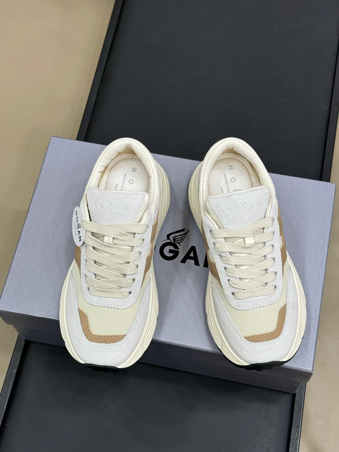 Кроссовки Женские Hogan 12082