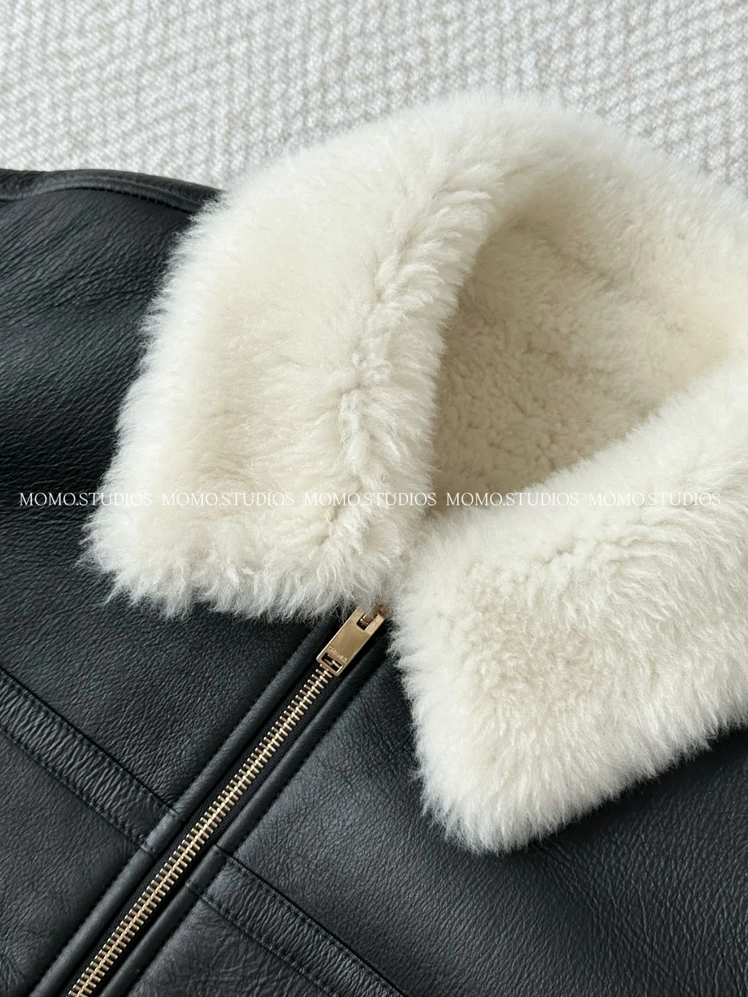 Кожаные Куртки И Дублёнки Женские Chanel 19661253