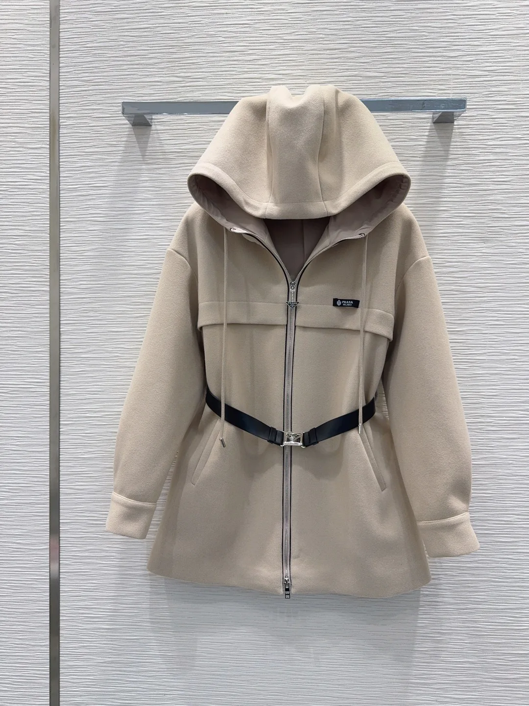 Куртки И Пуховики Женские Prada 436775