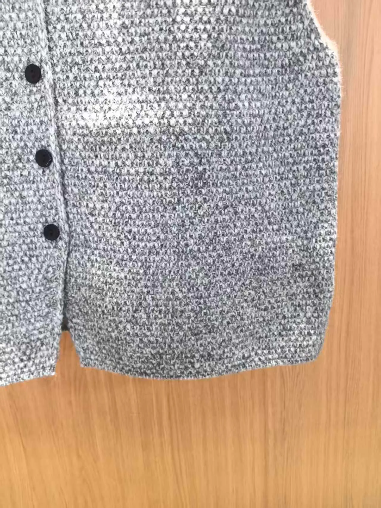 Жилеты Женские Chanel 18138713