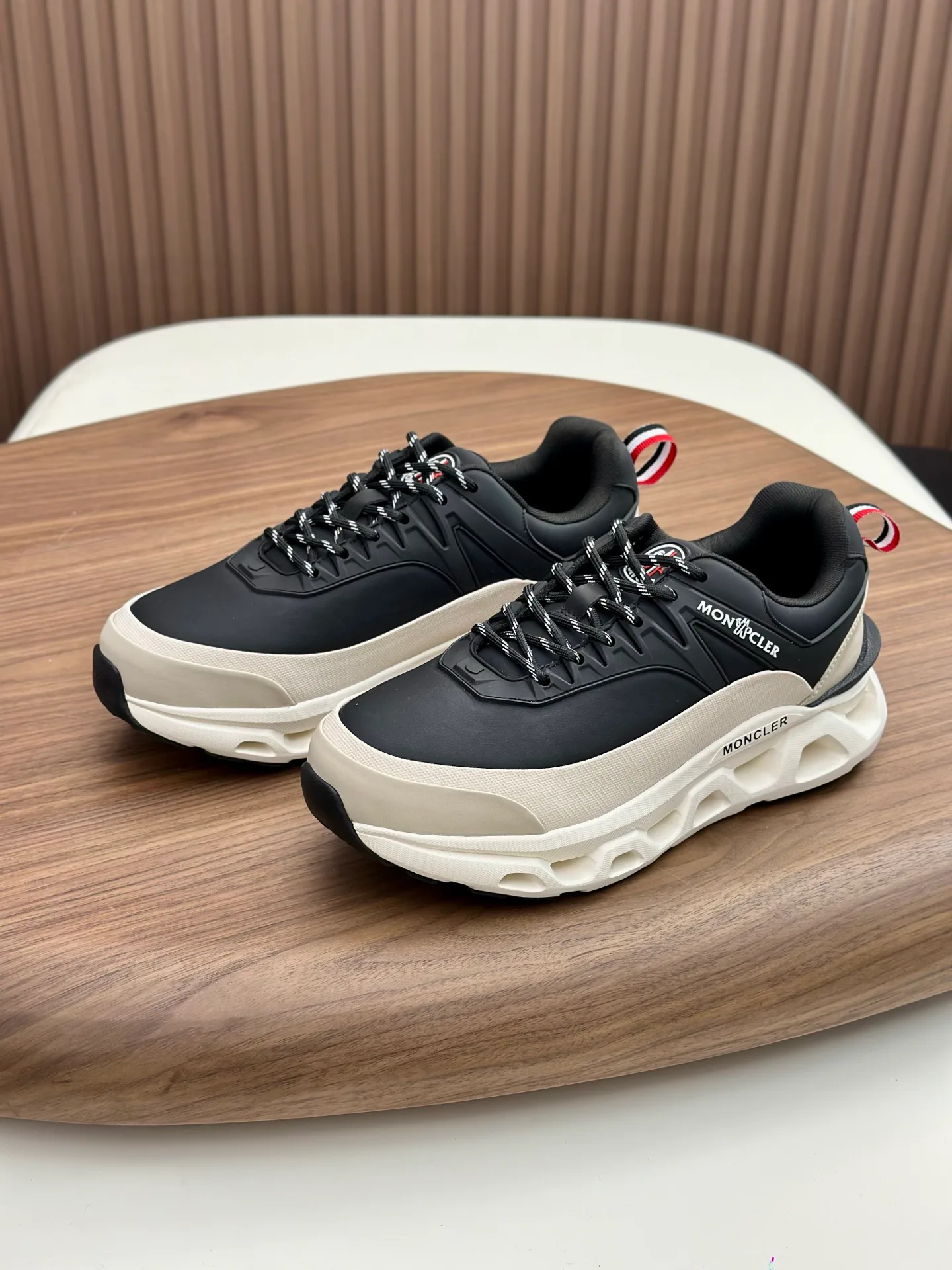 Кроссовки Мужские Moncler 1885440
