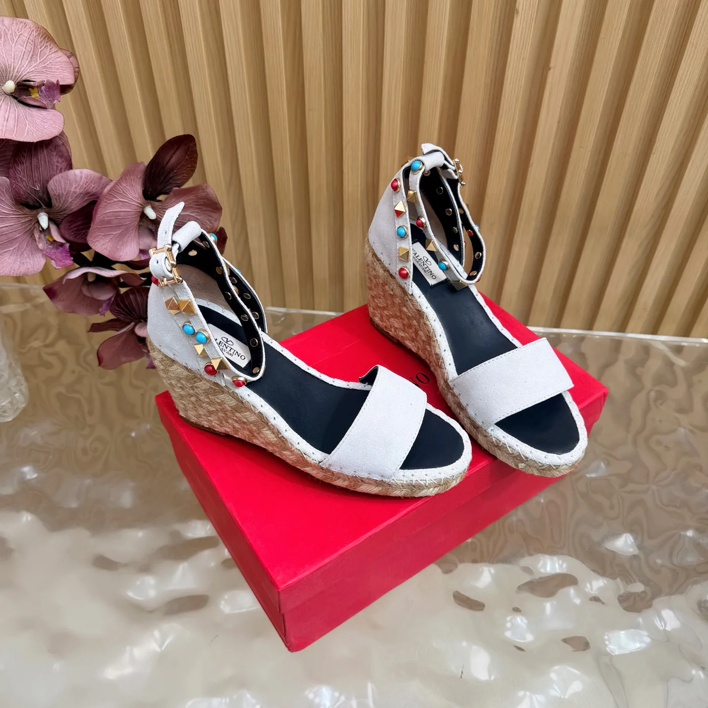 Босоножки Женские Valentino 17728249
