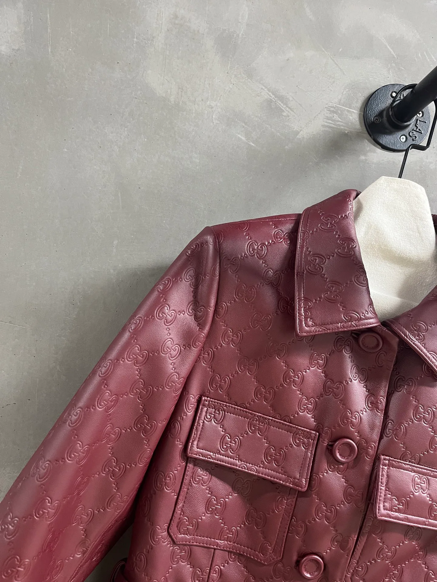 Кожаные Куртки И Дублёнки Мужские Gucci 11485719