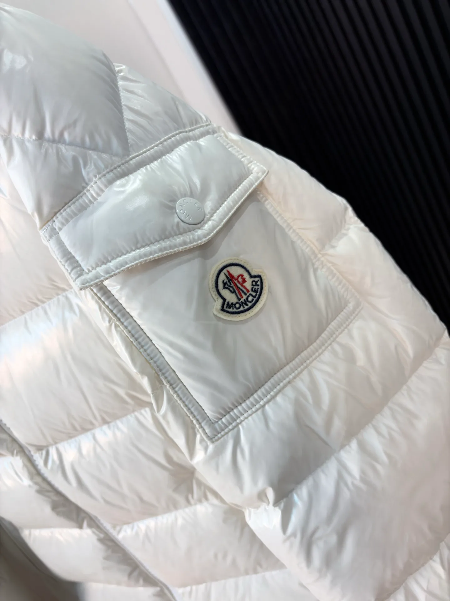 Куртки И Пуховики Женские Moncler 18228820