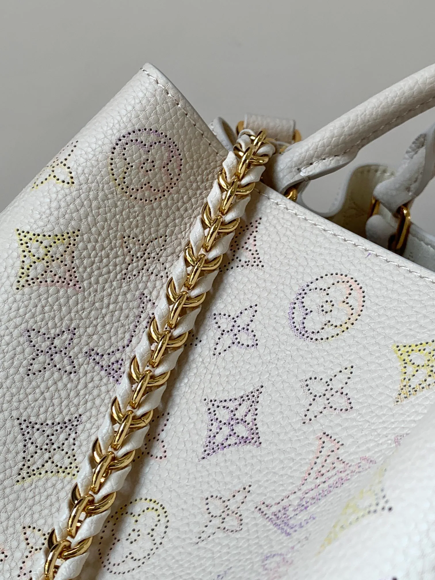 Классические Сумки Женские Louis Vuitton 11394859