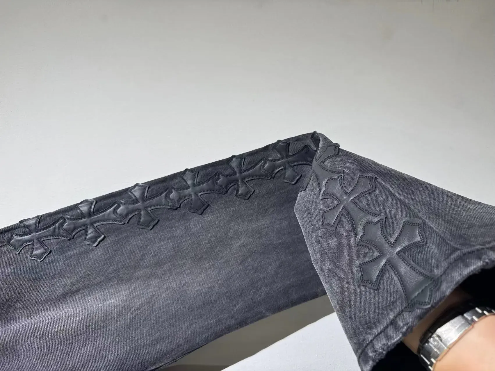 Джинсы Мужские Chrome Hearts 25595