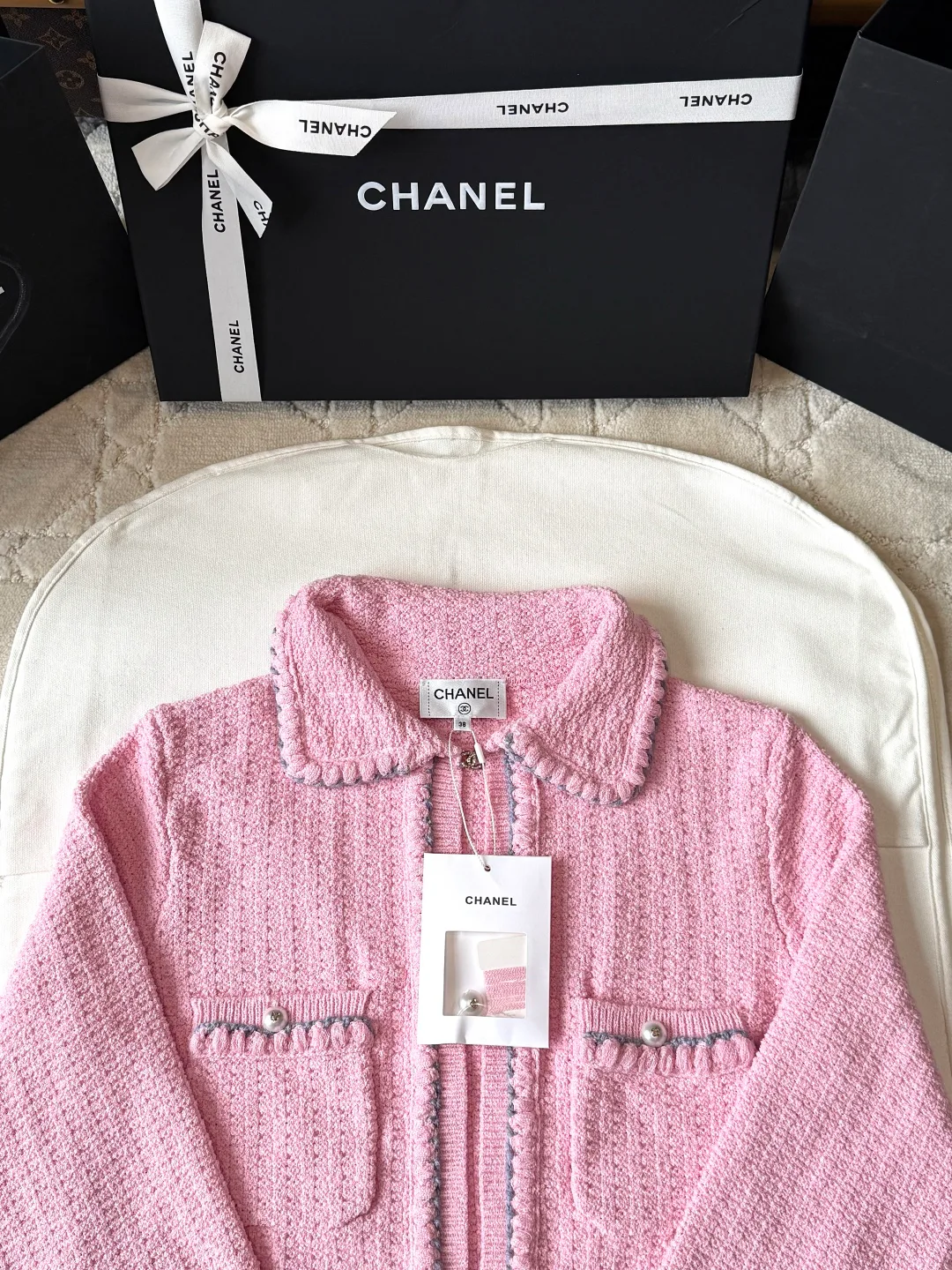Куртки Женские Chanel Куртки Женские Chanel