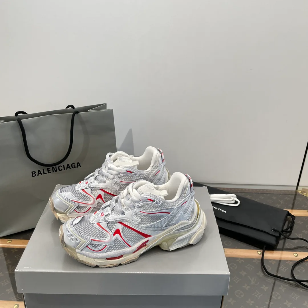 Кроссовки Женские Balenciaga 12656282