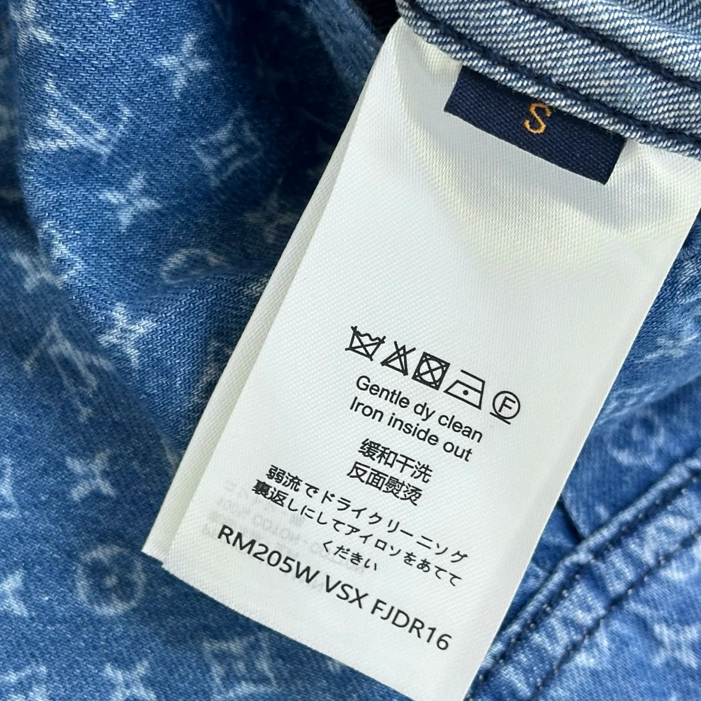 Куртки И Пуховики Женские Louis Vuitton 17392650