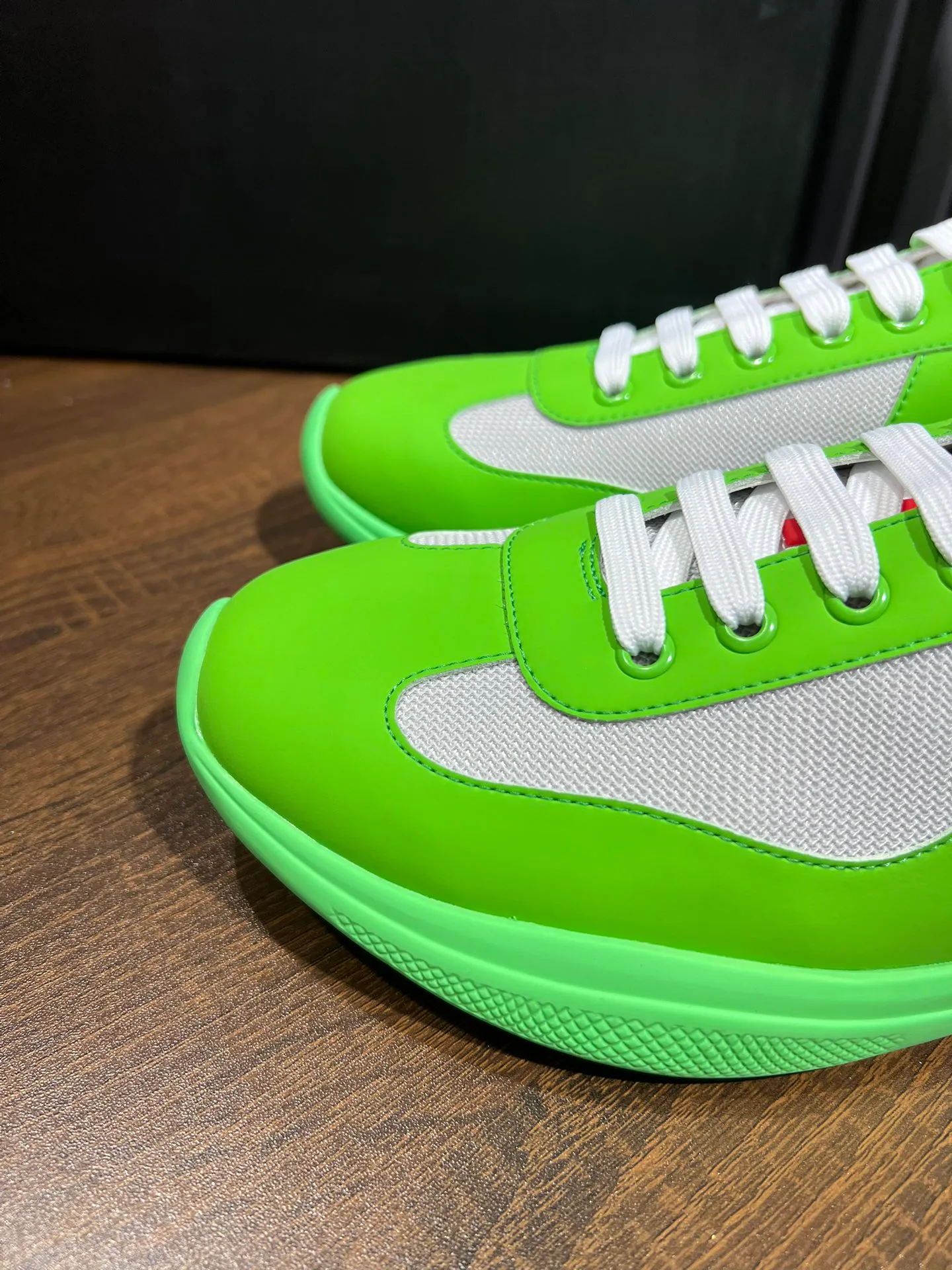 Кроссовки Мужские Prada 11010549