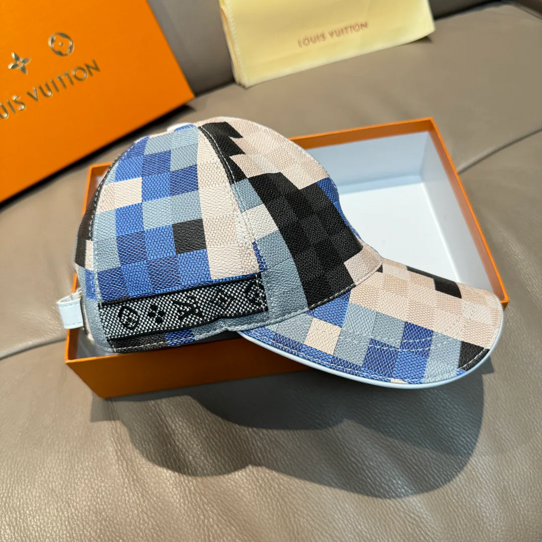 Головные Уборы Louis Vuitton 4550051