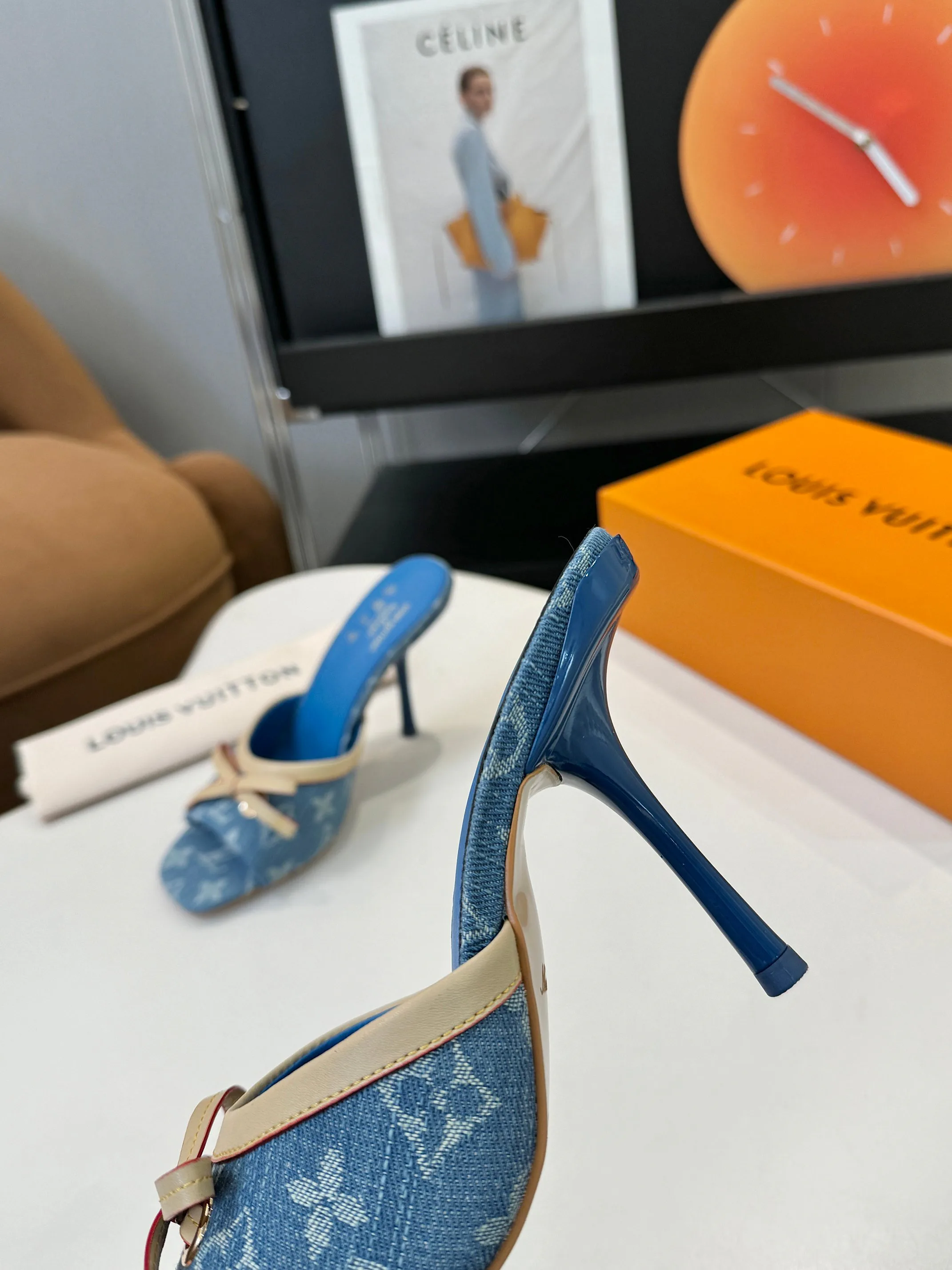 Босоножки Женские Louis Vuitton 11190675