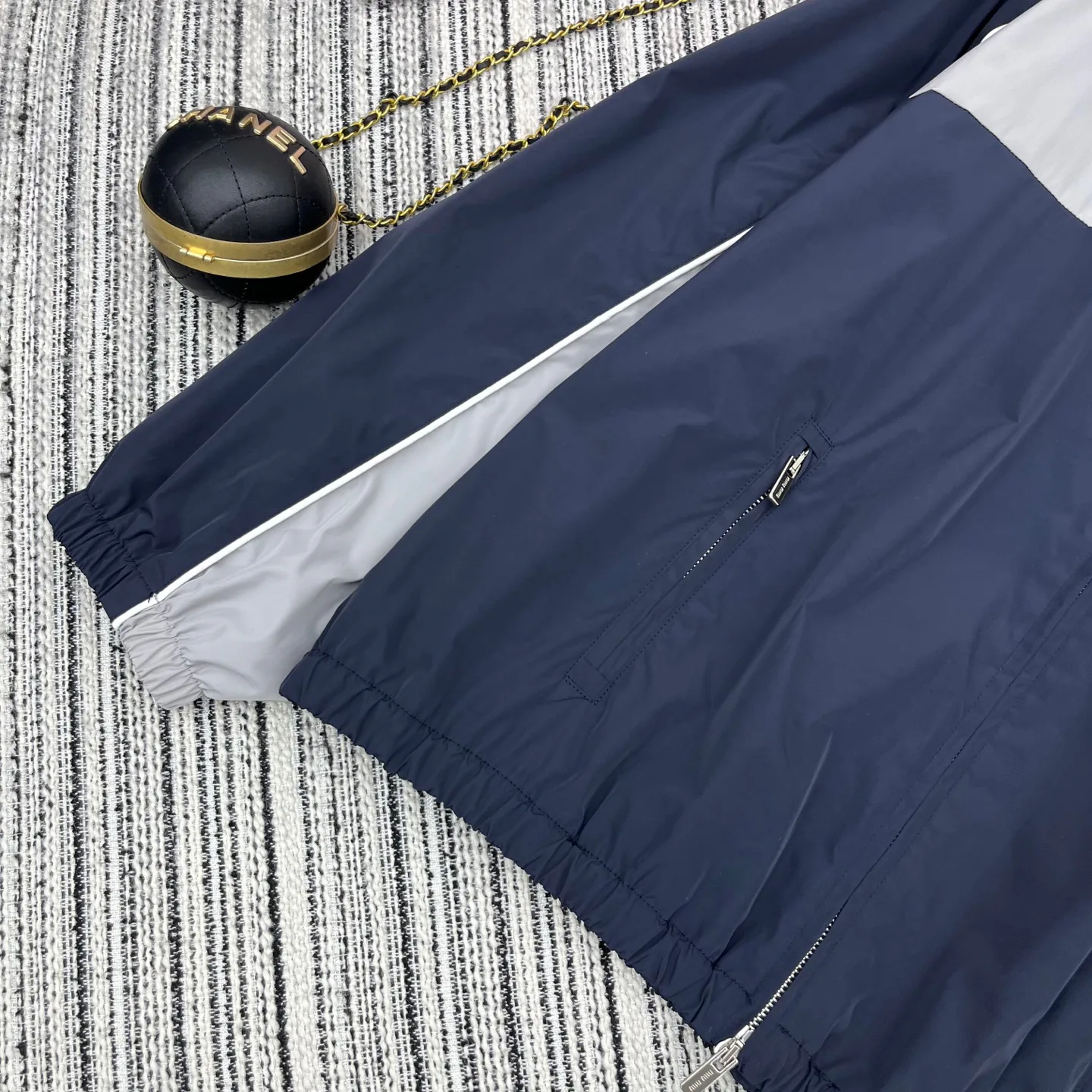 Куртки И Пуховики Женские Miu Miu 4845