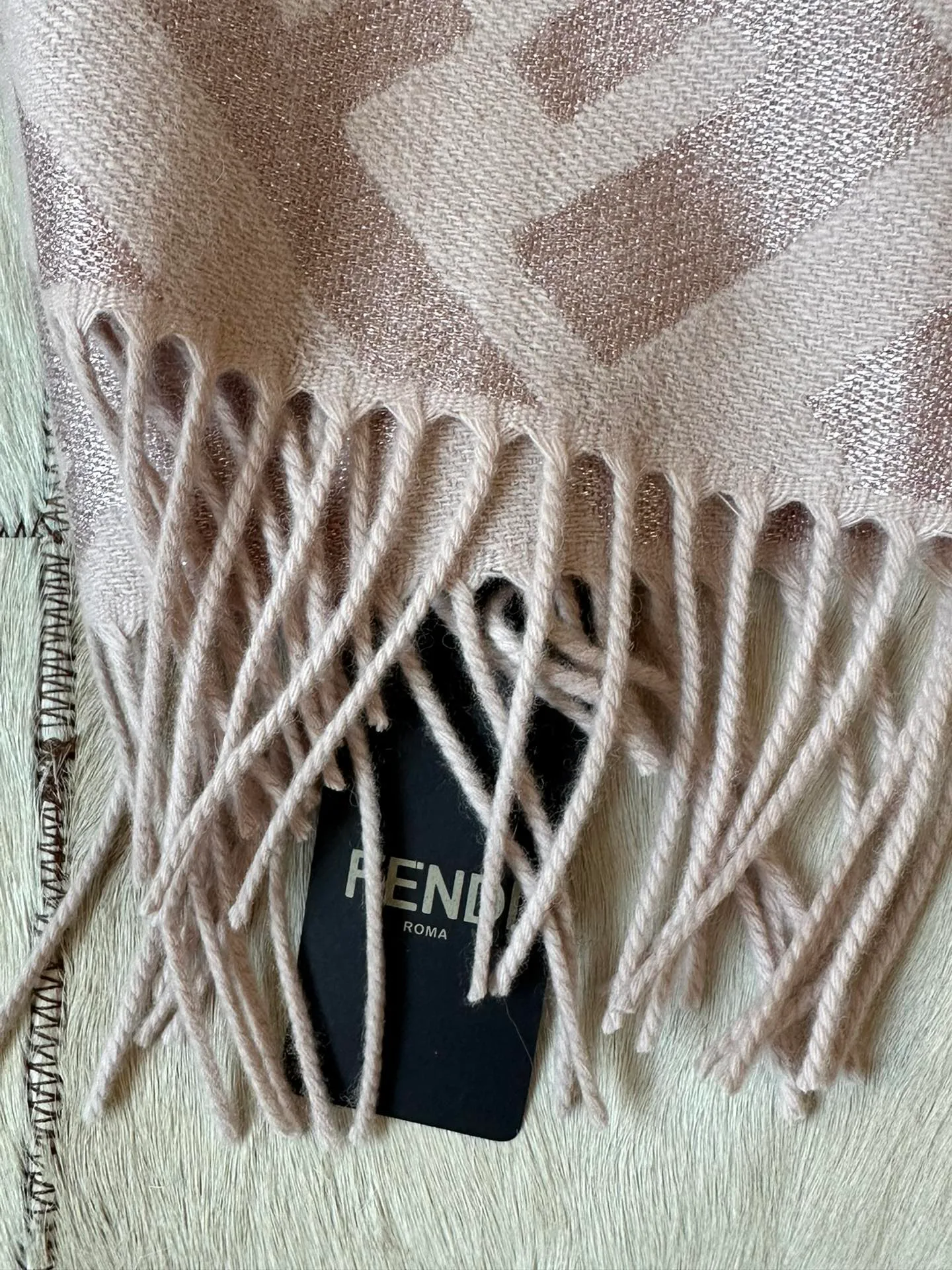 Шарфы Fendi 1437070