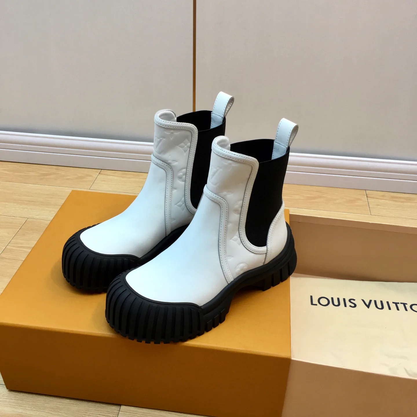 Ботинки Женские Louis Vuitton 732254