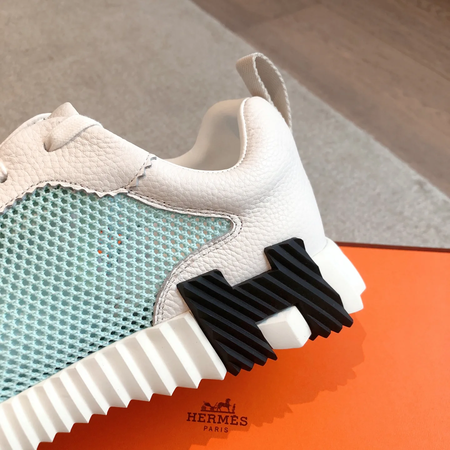 Кроссовки Женские Hermes 1154433