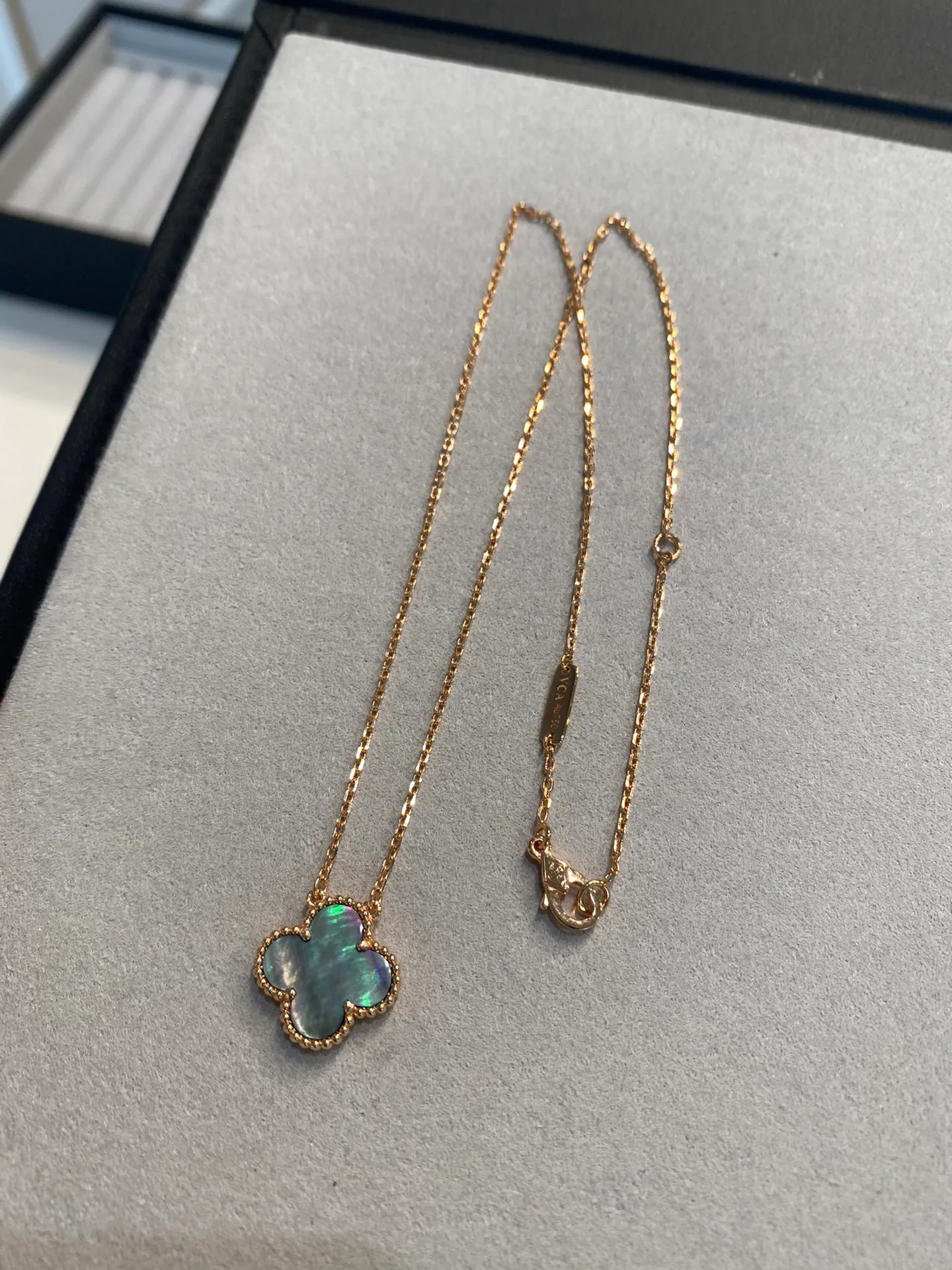 Бижутерия Van Cleef & Arpels 472072