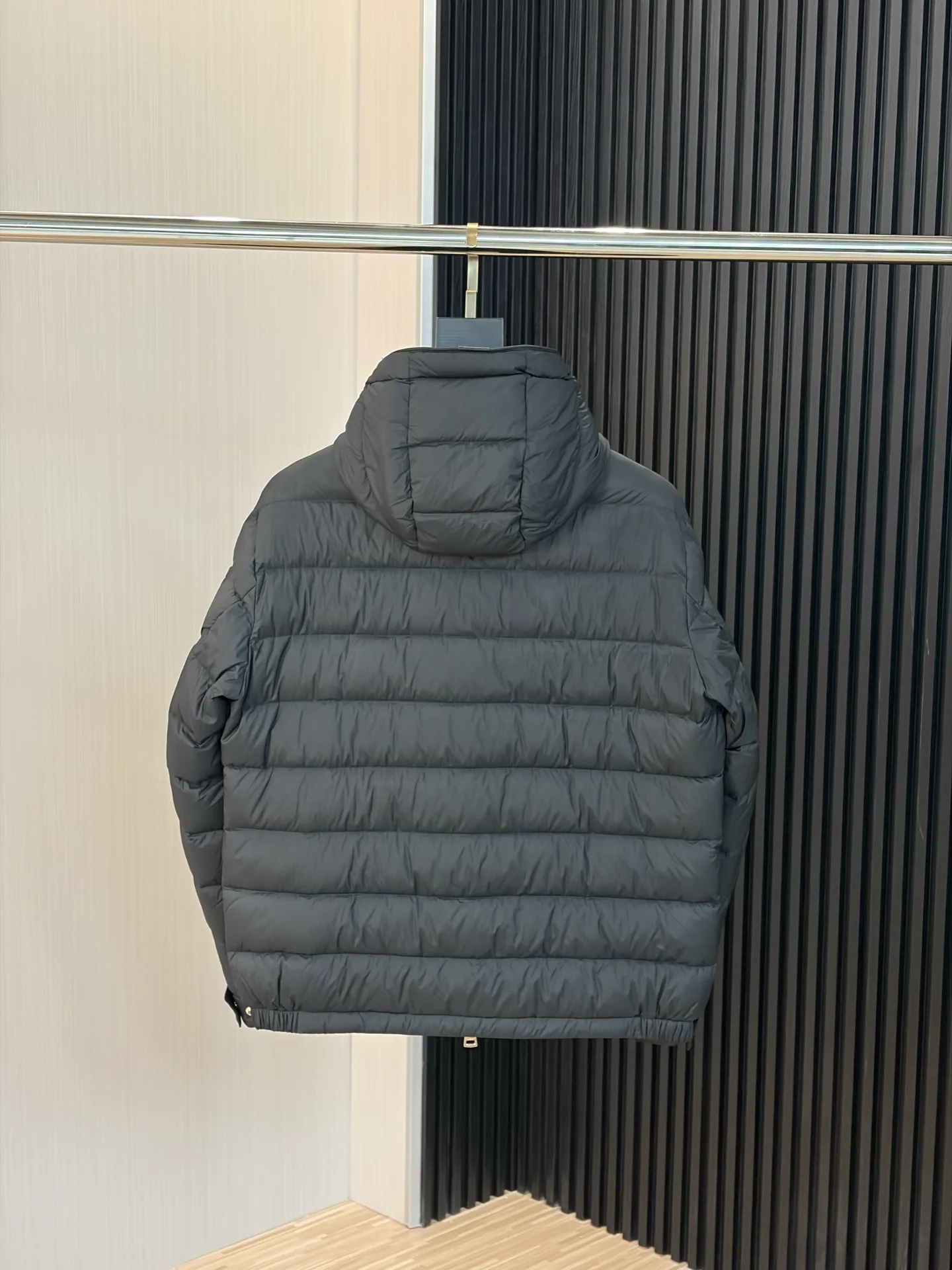 Куртки И Пуховики Женские Moncler 18188488