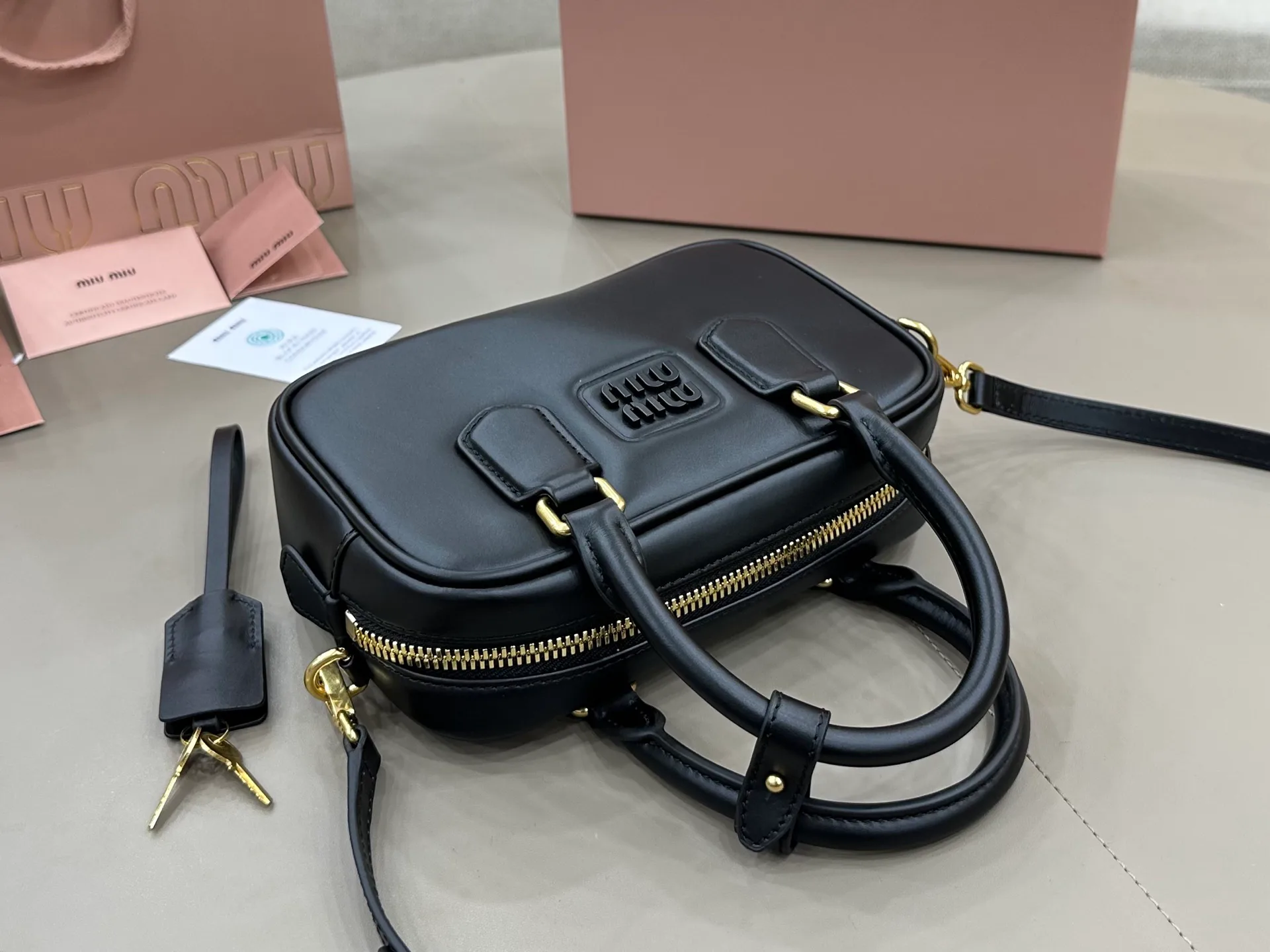 Классические Сумки Женские Miu Miu 11524742