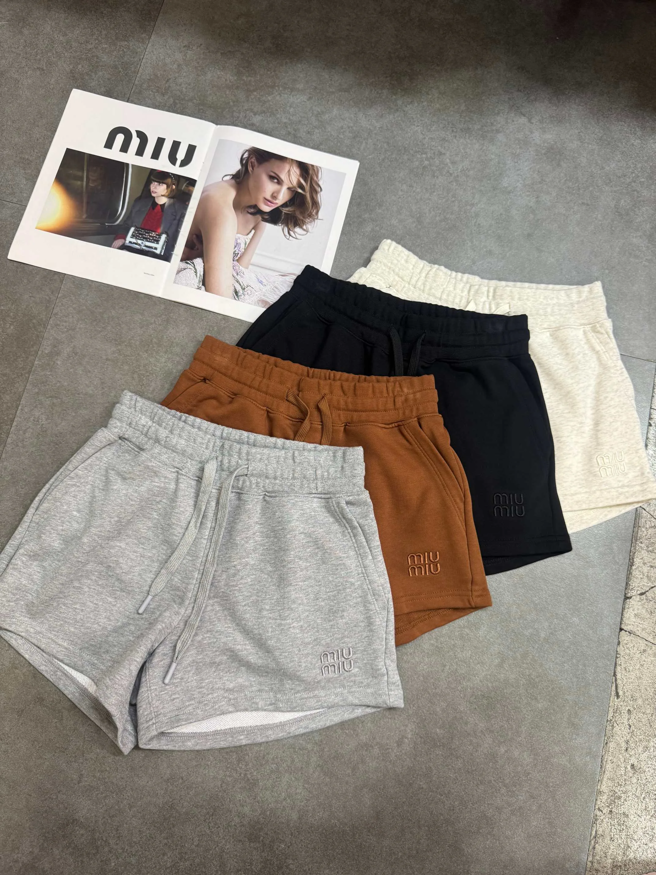 Шорты Женские Miu Miu 13278731