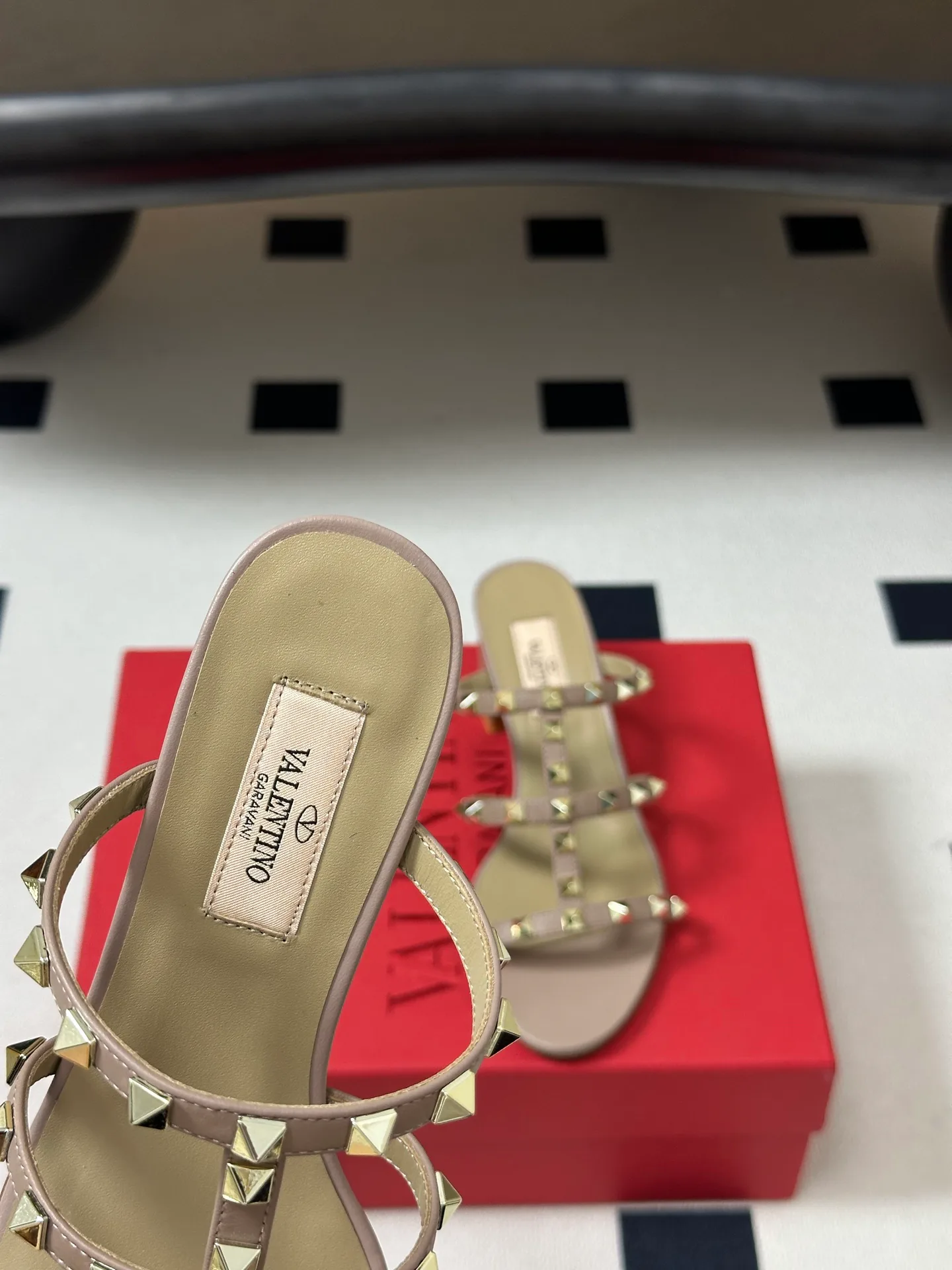 Босоножки Женские Valentino 14797899