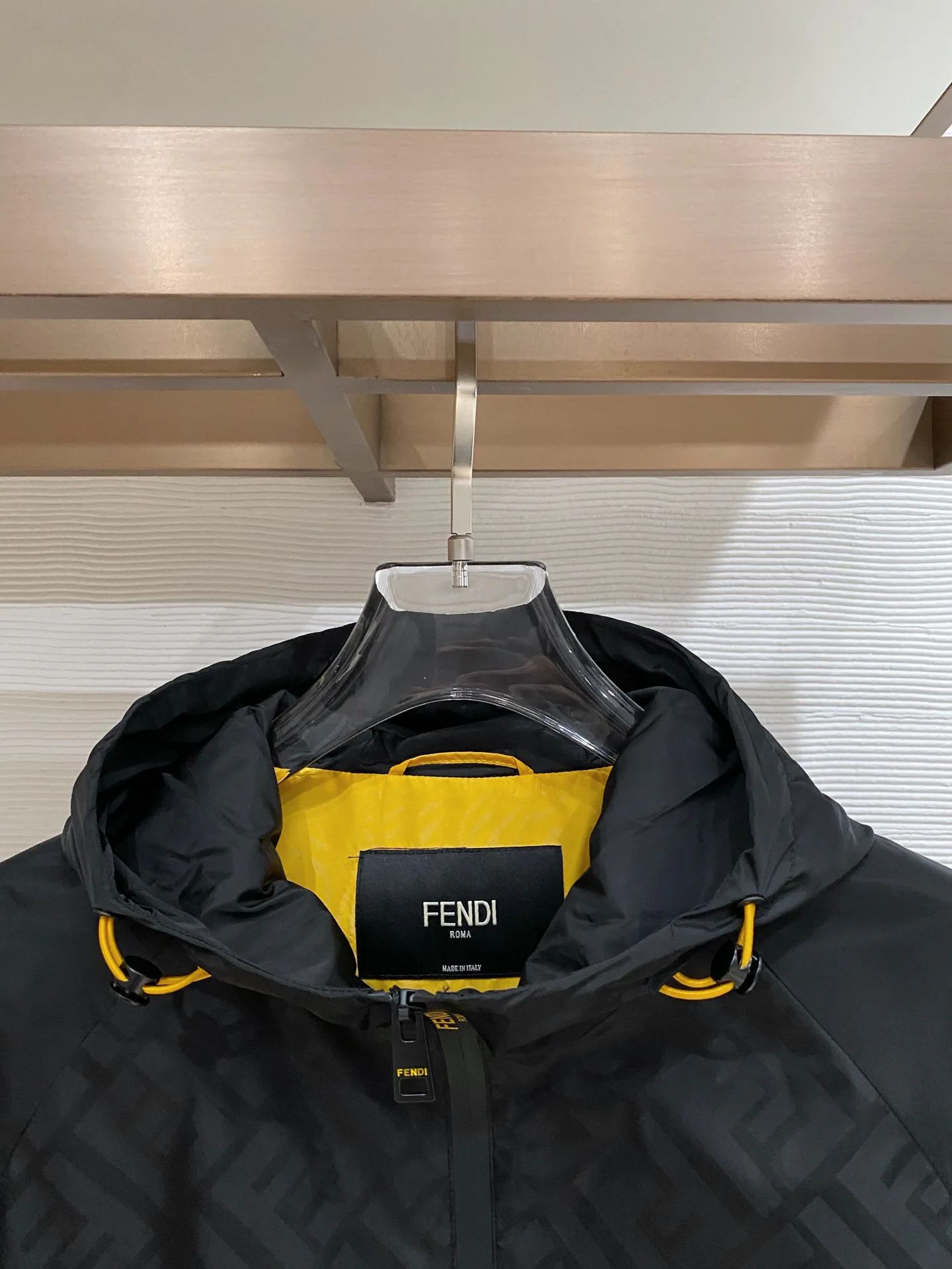 Куртки И Пуховики Мужские Fendi 10815803
