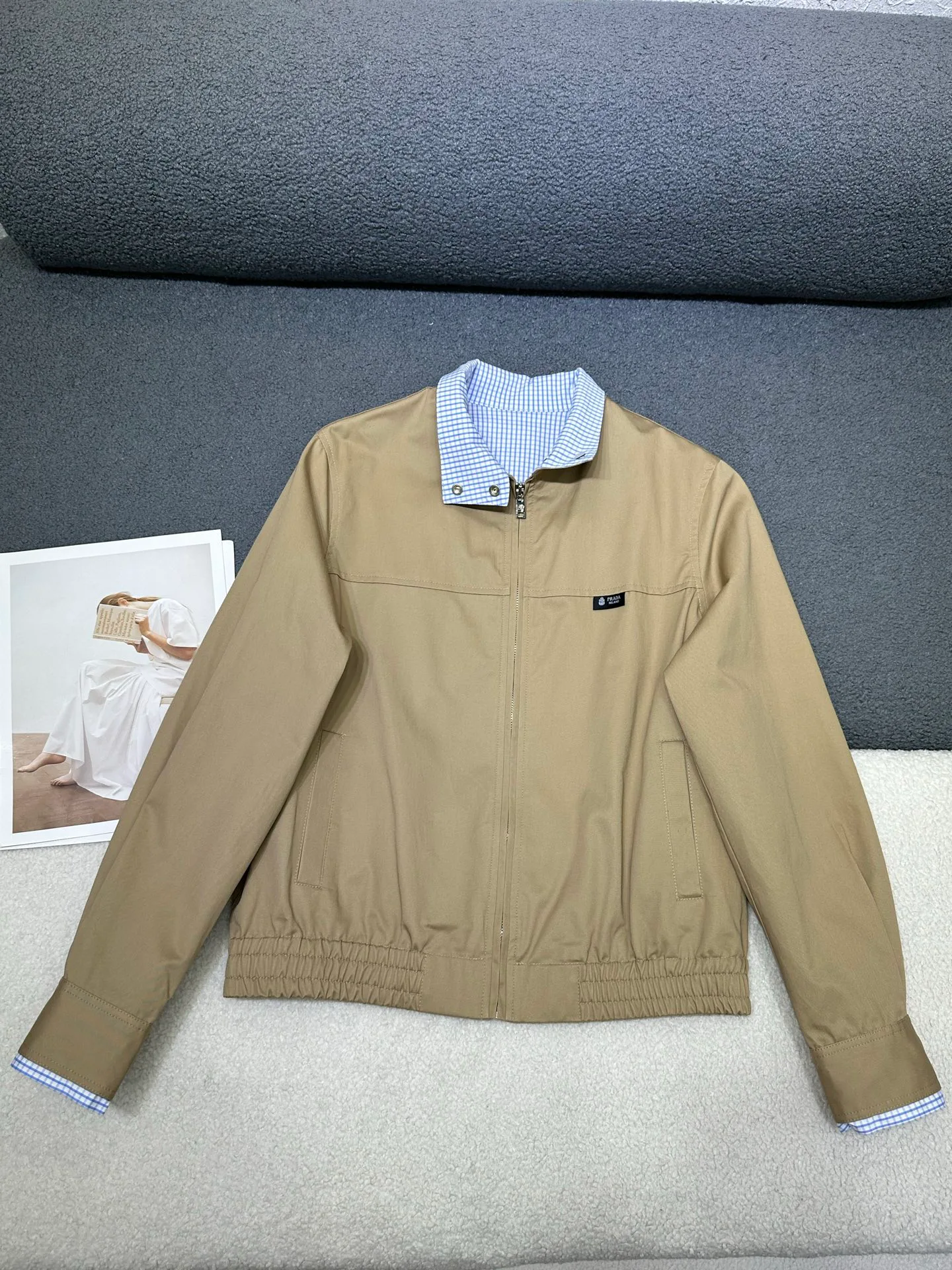 Куртки И Пуховики Женские Prada 18483797