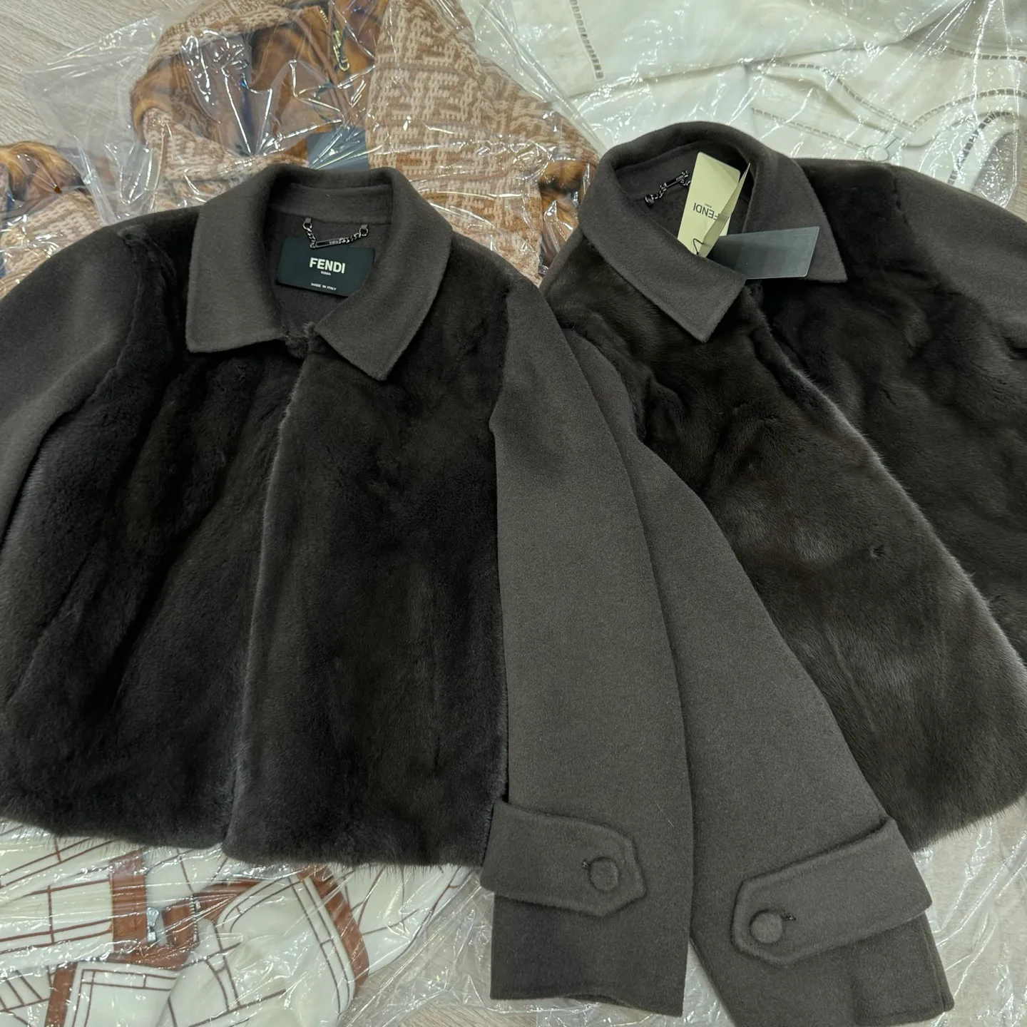 Шубы Женские Fendi 1632279