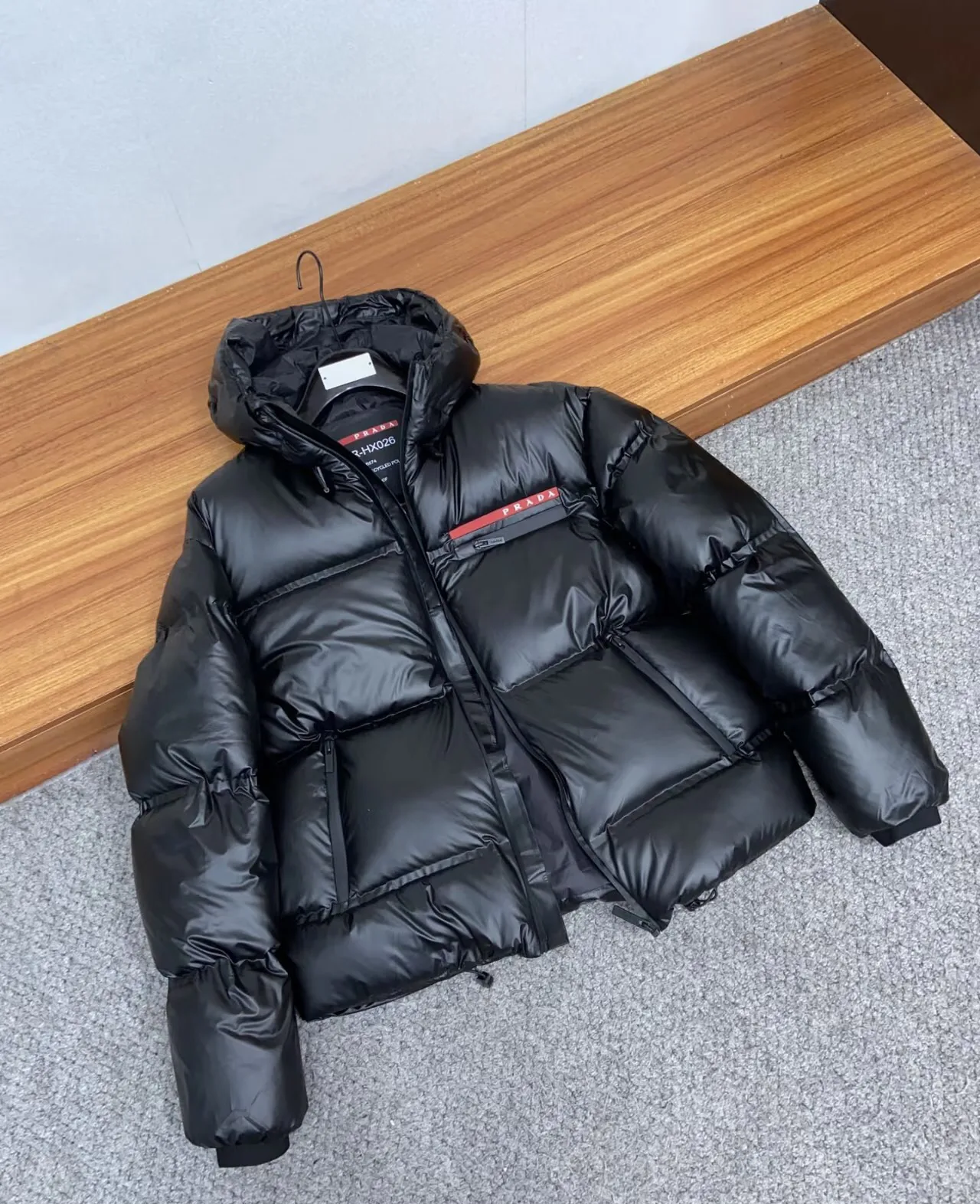 Куртки И Пуховики Женские Prada 17964540