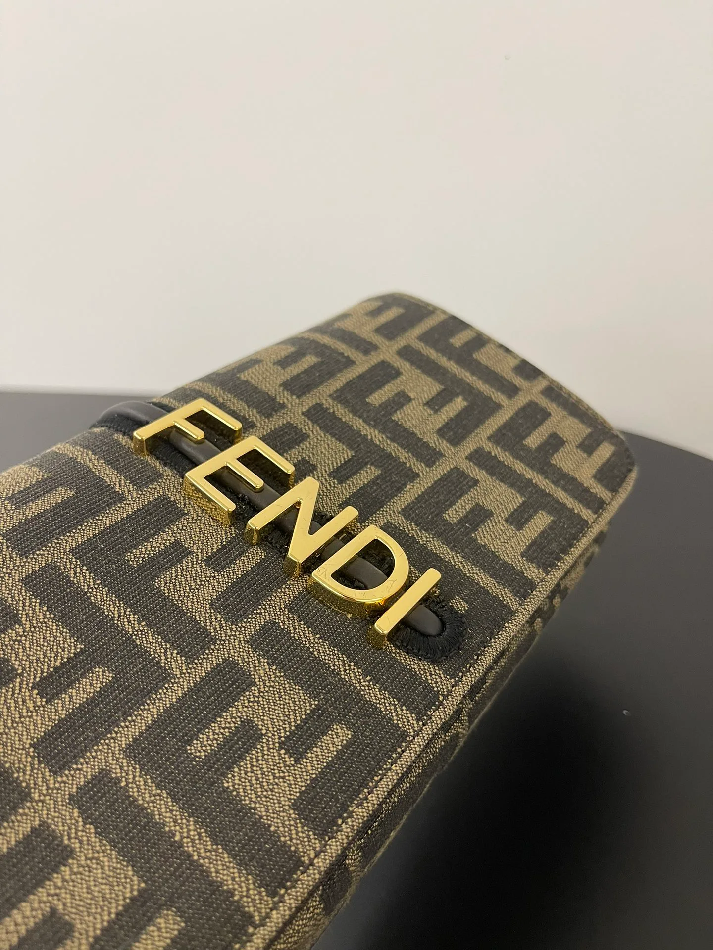 Классические Сумки Женские Fendi 13234531