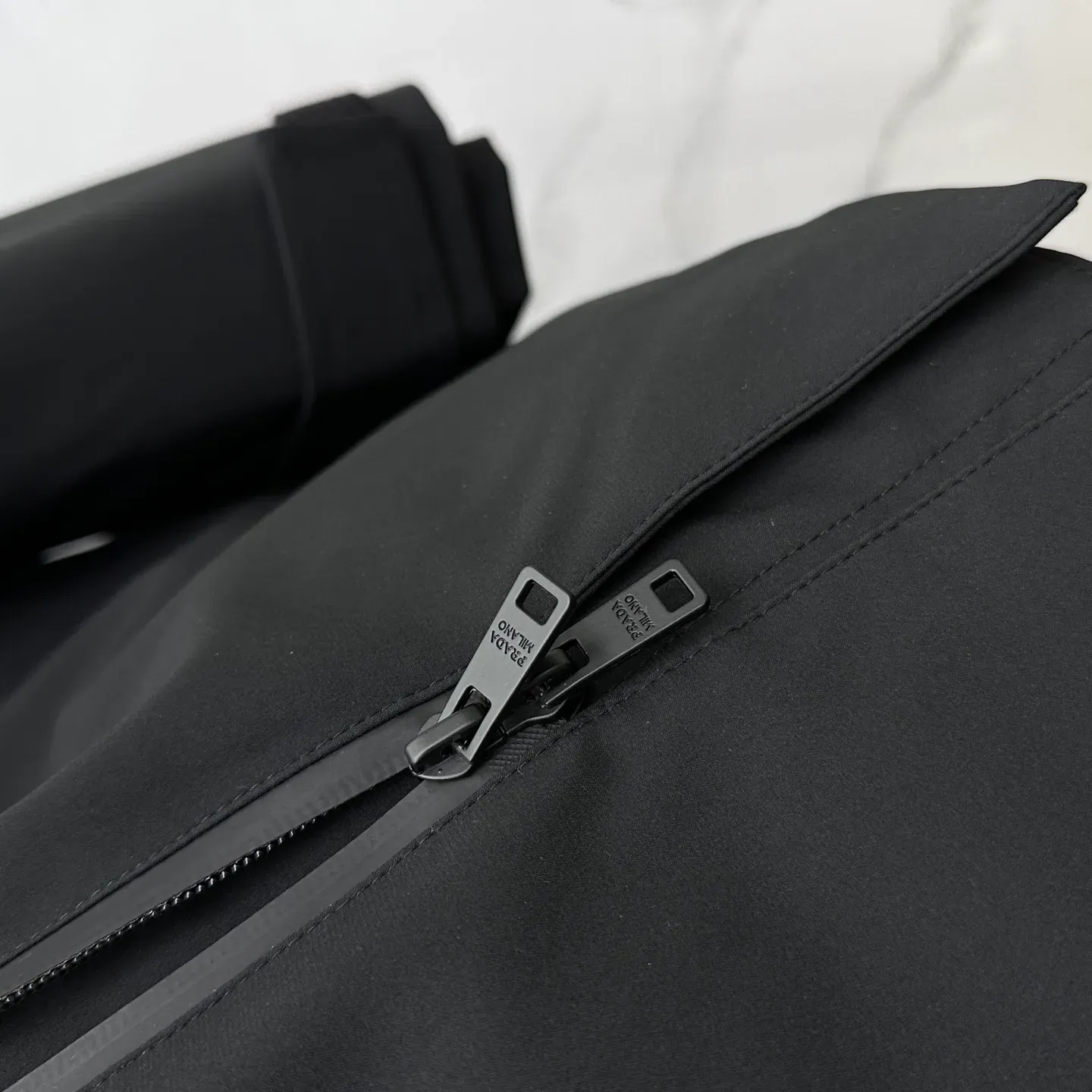 Куртки И Пуховики Мужские Prada 940658