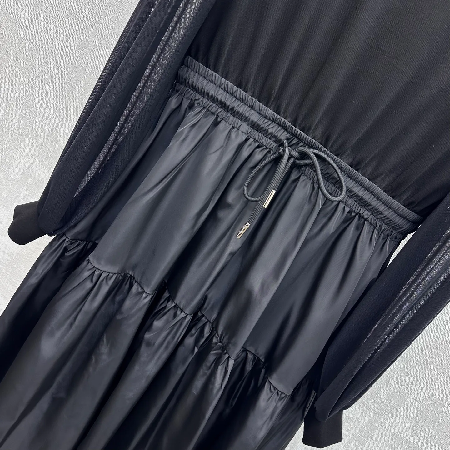 Платья Женские Moncler 11389573