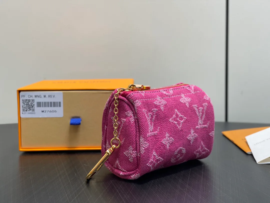 Клатчи Женские Louis Vuitton 11778114