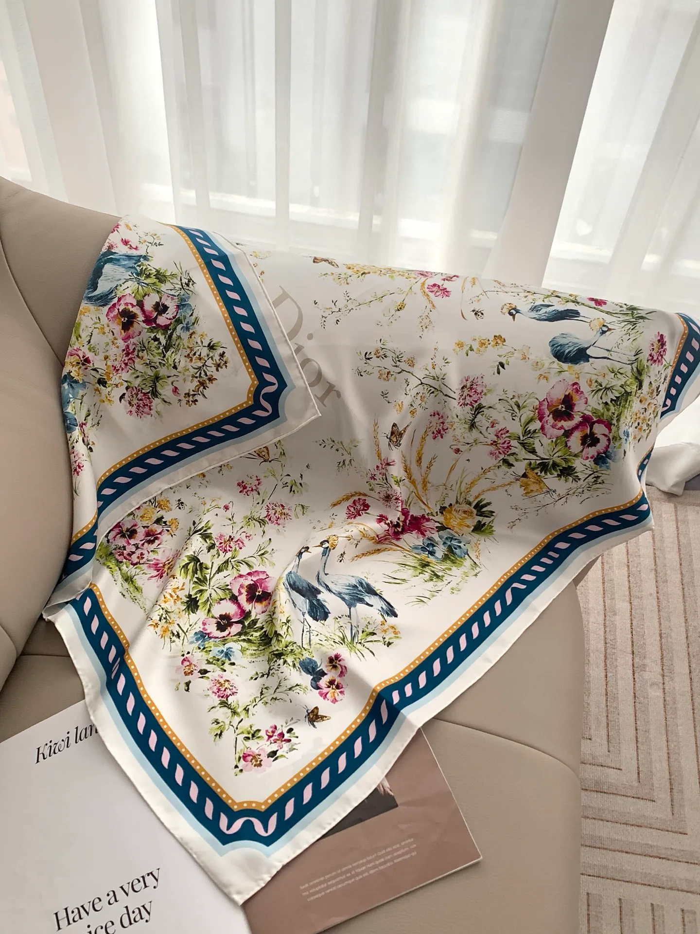 Платки Christian Dior 18675516