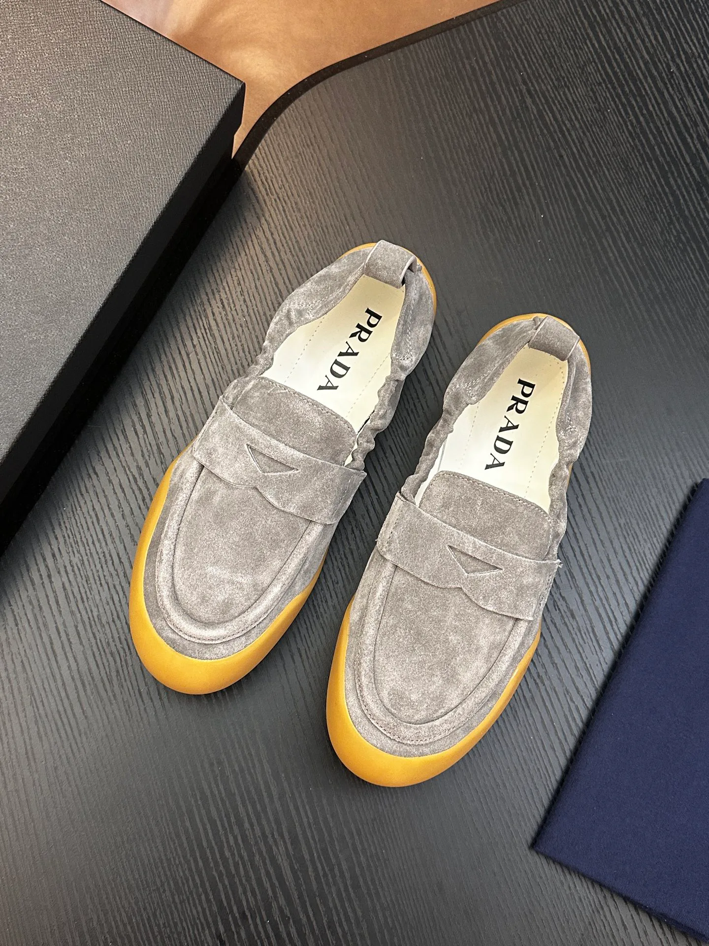Кроссовки Мужские Prada 11858361