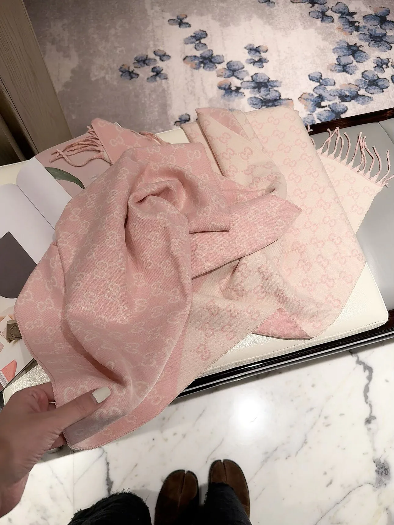 Шарфы Gucci 18322641