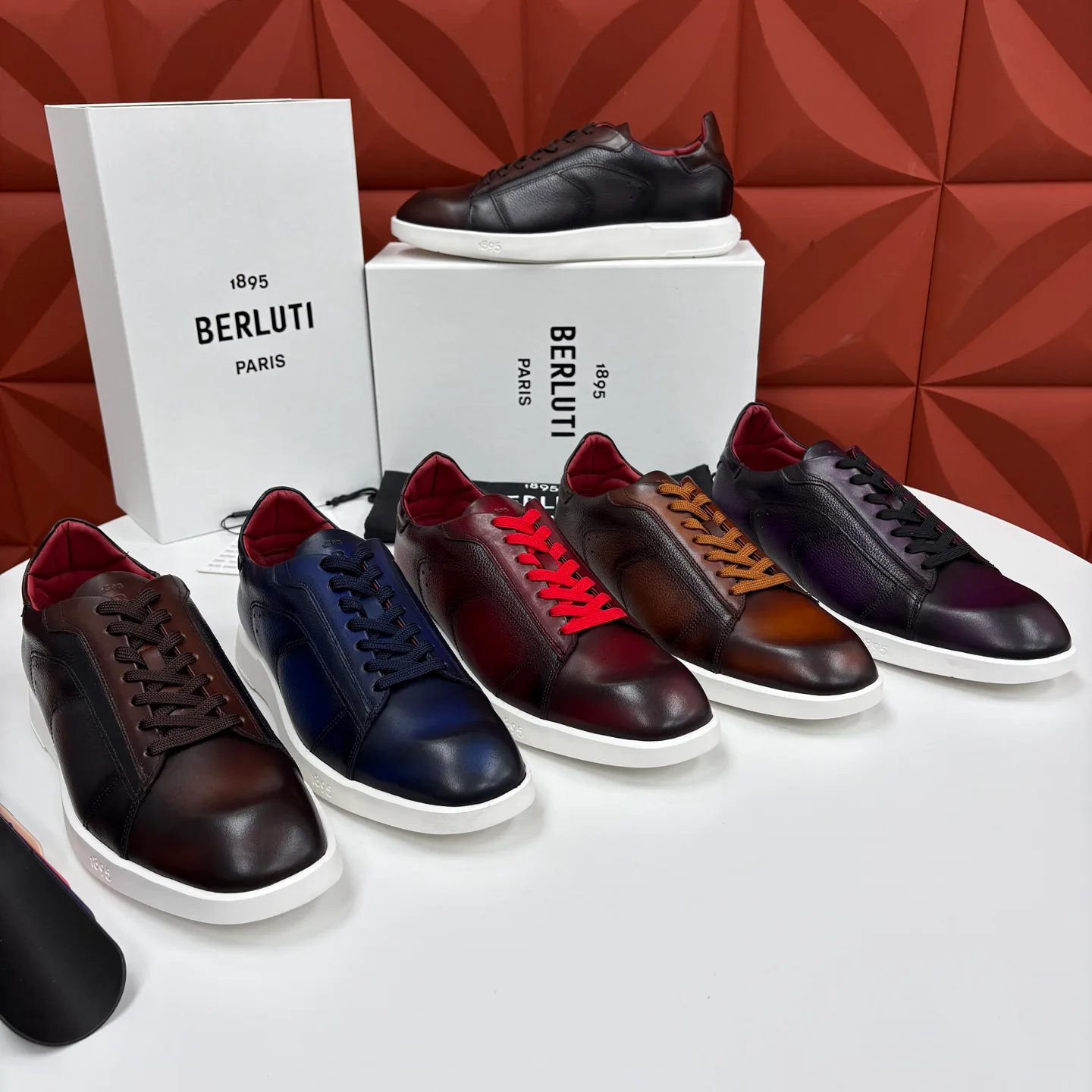 Кроссовки Мужские Berluti 17579113