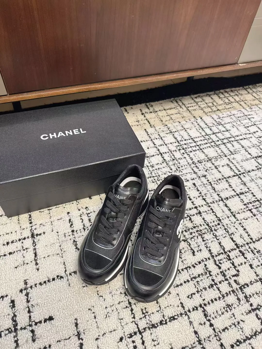 Кроссовки Женские Chanel 736026