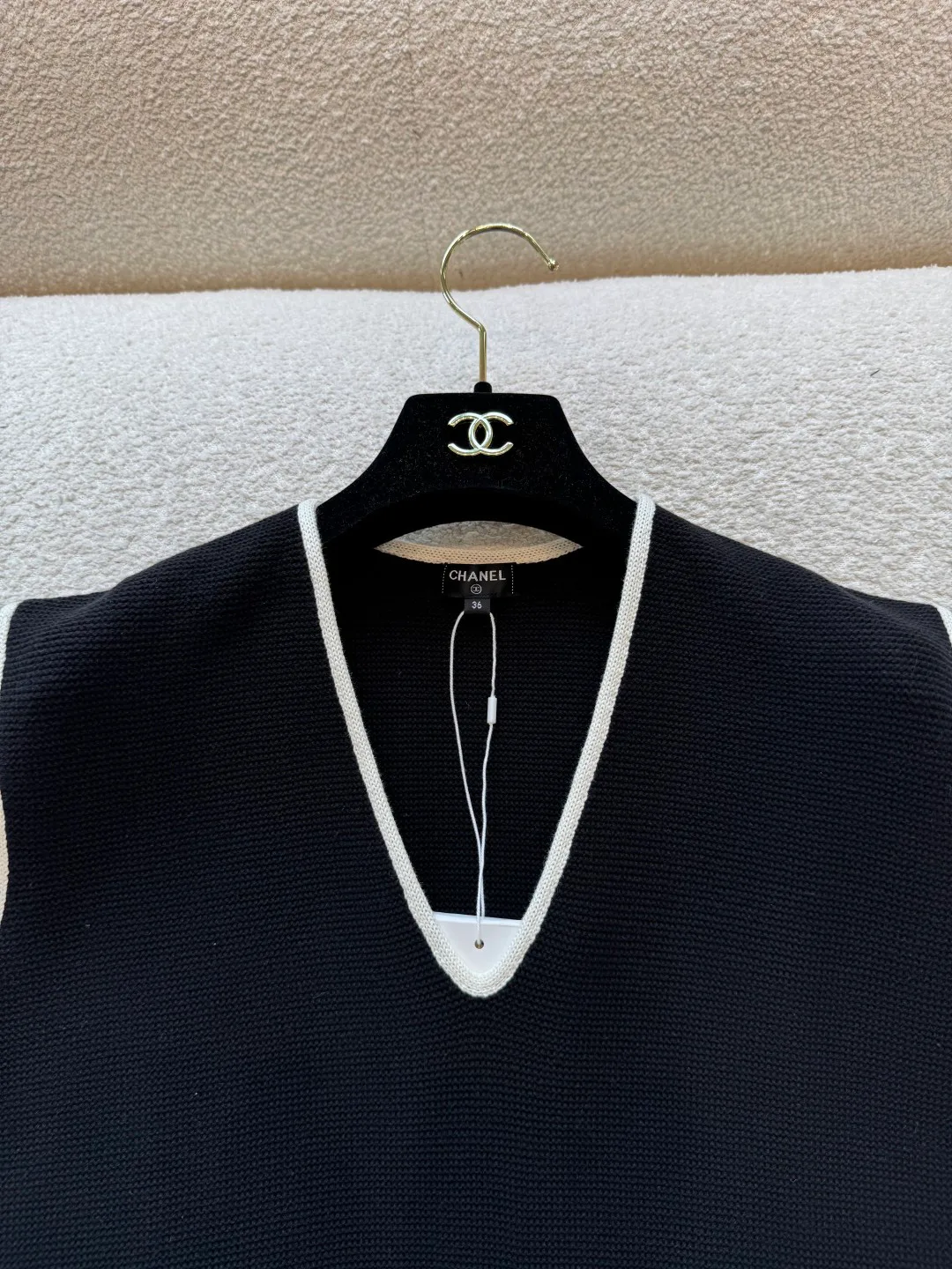 Жилеты Женские Chanel 13474390