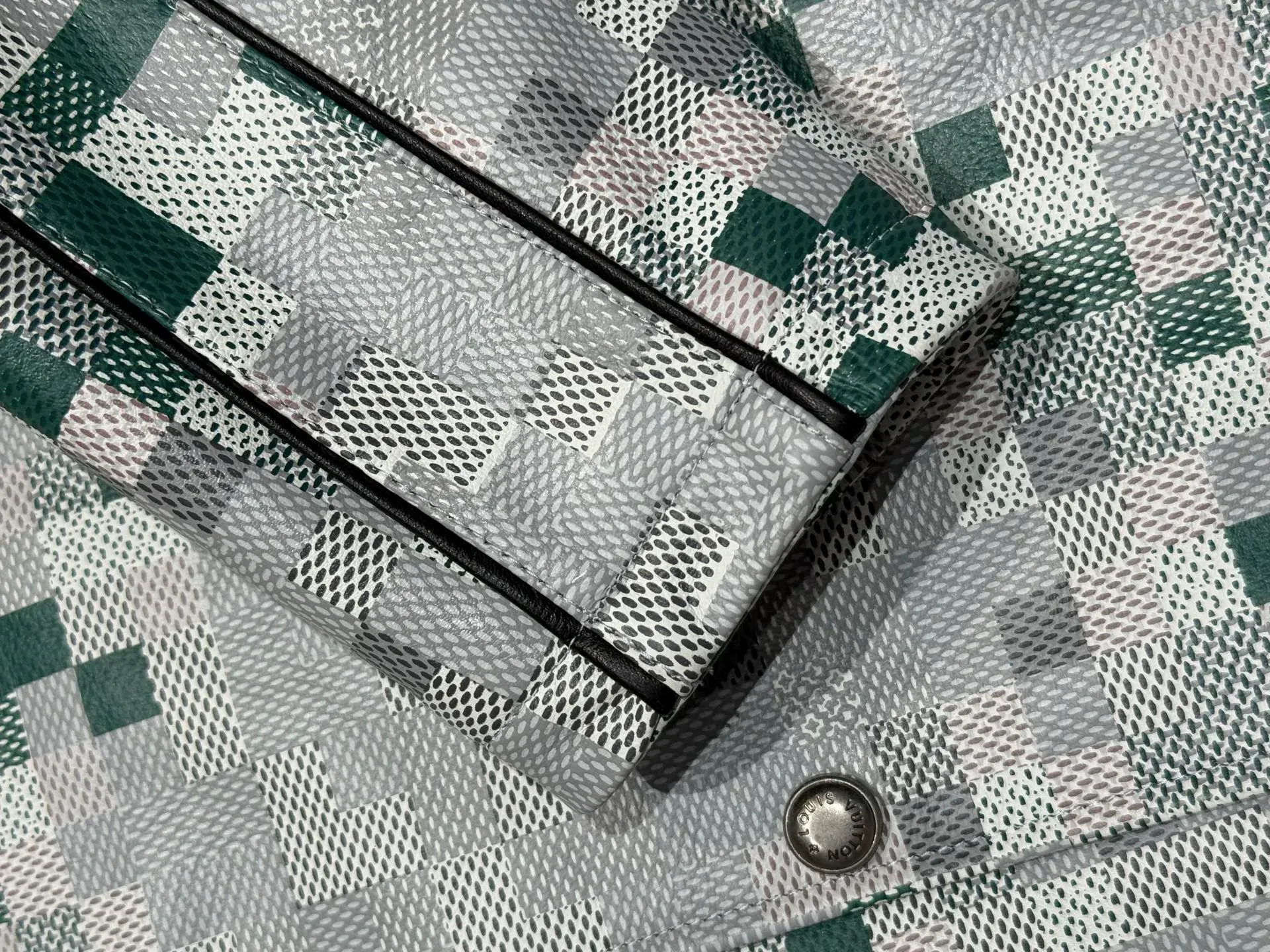 Куртки И Пуховики Мужские Louis Vuitton 608635