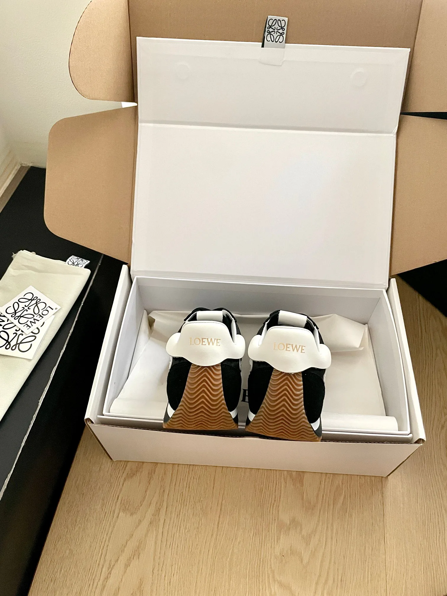 Кроссовки Женские Loewe 10822576