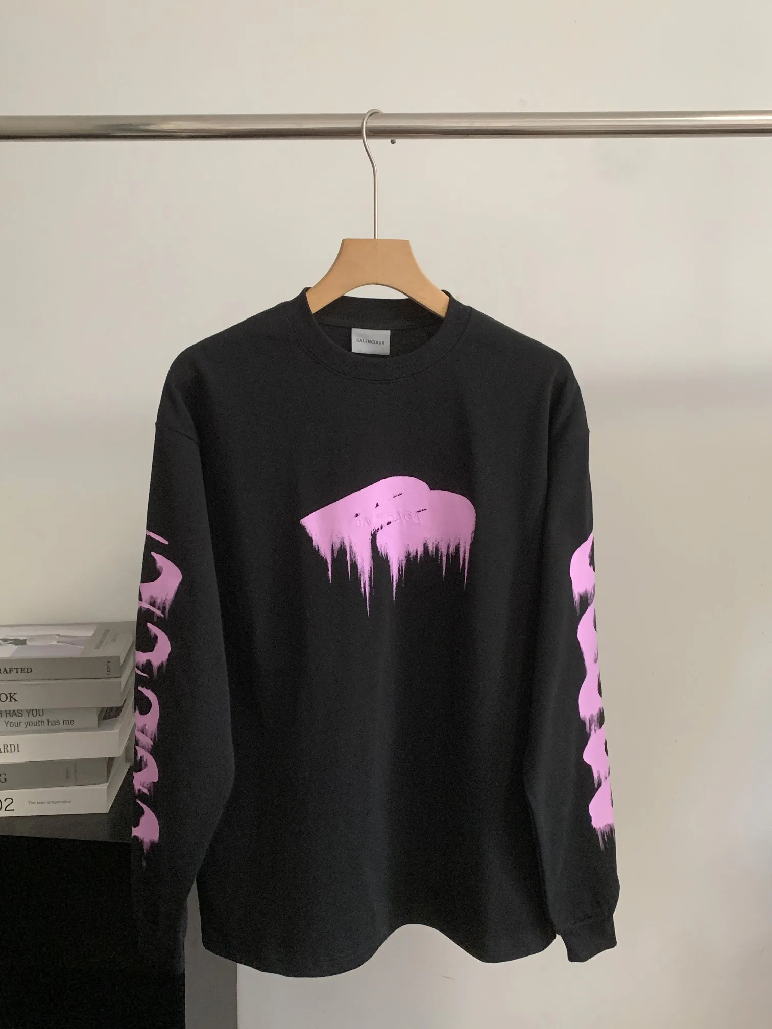 Футболки Женские Balenciaga 18562671