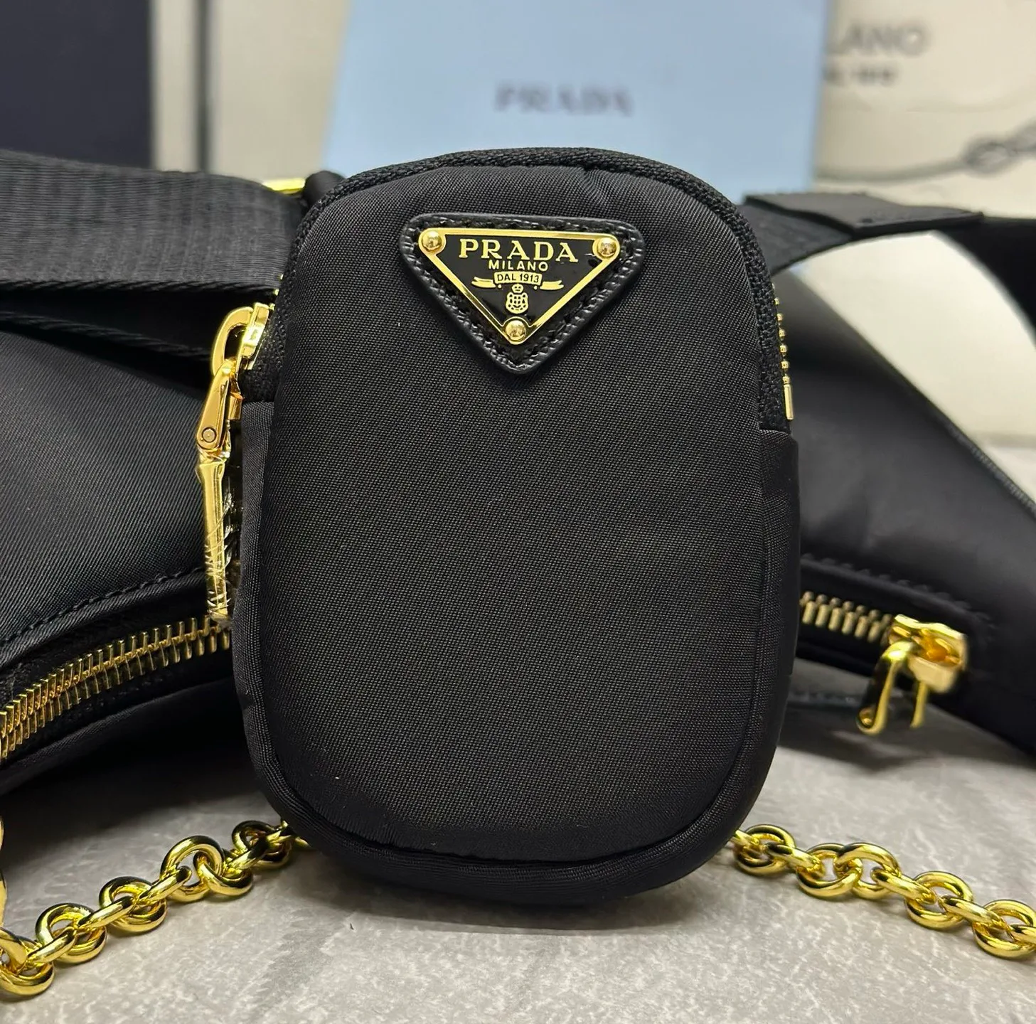 Сумки На Ремне Женские Prada 11627359