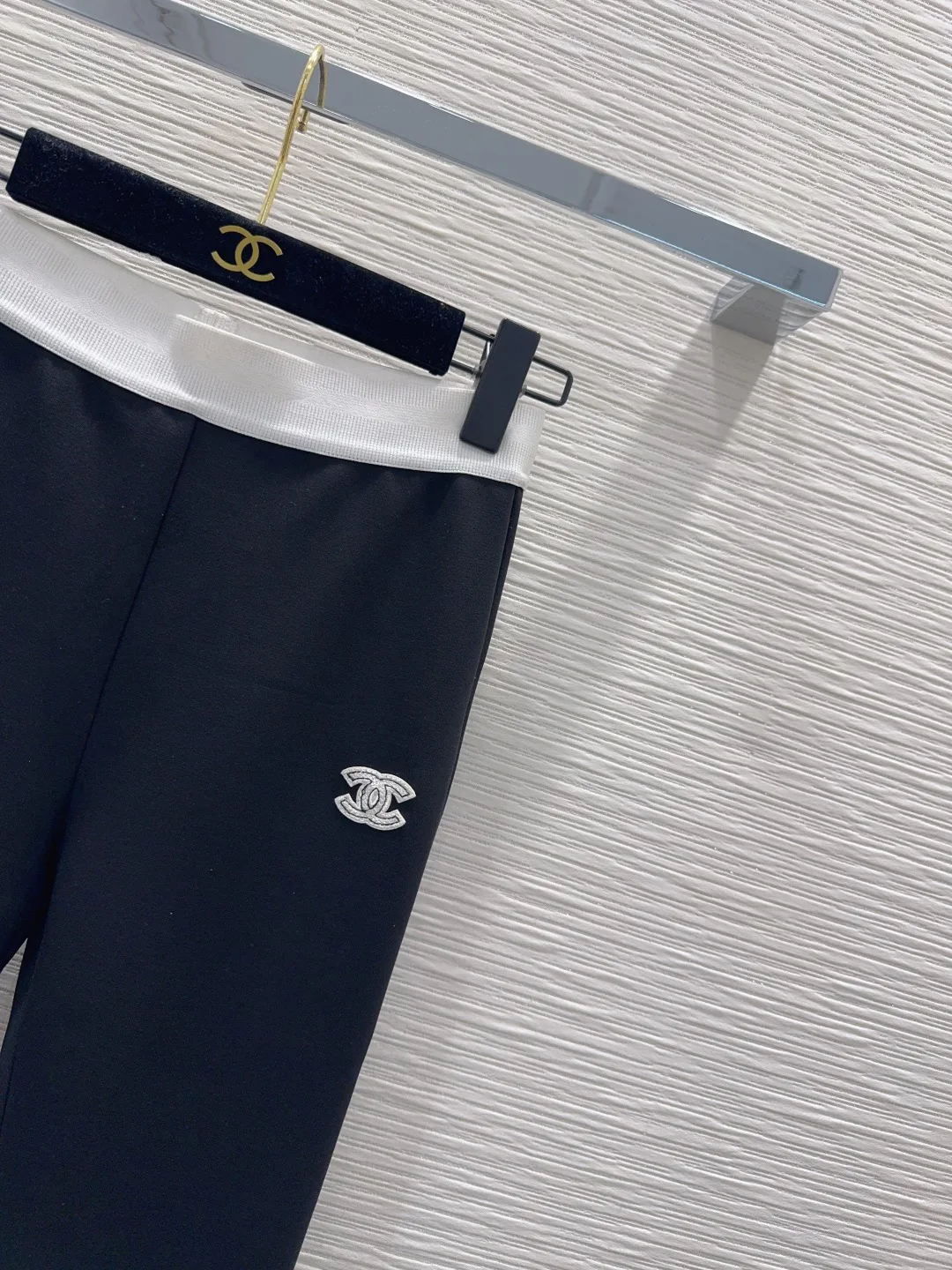 Брюки Женские Chanel 18137936