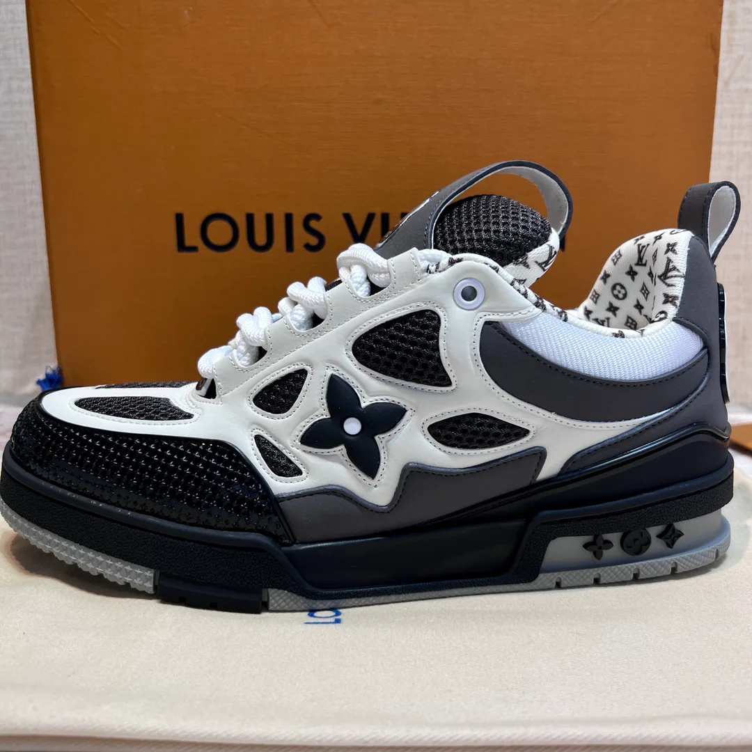 Кроссовки Мужские Louis Vuitton 1961270